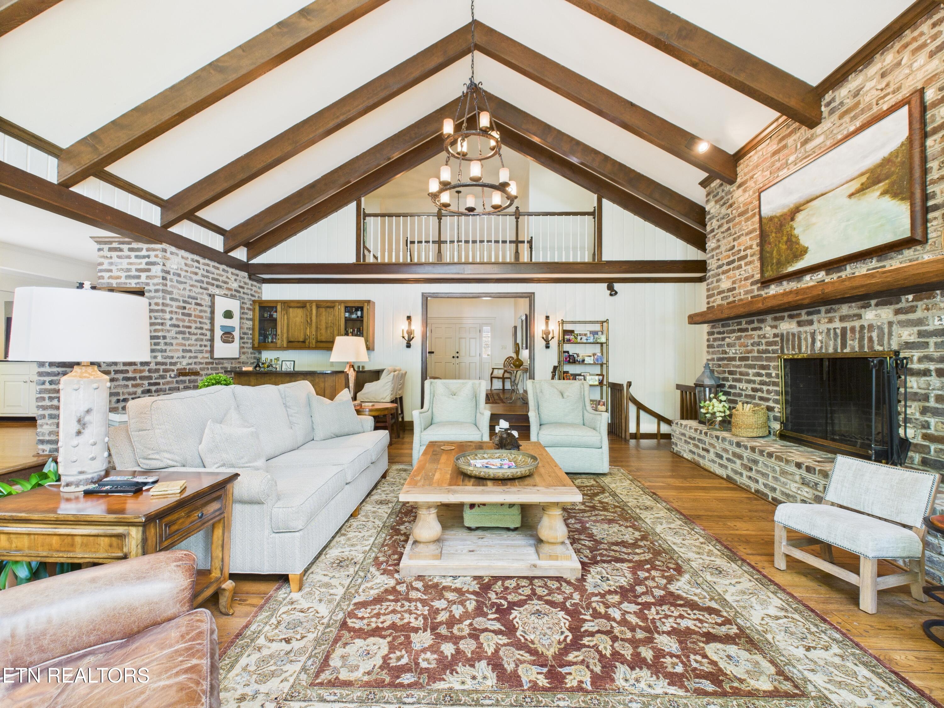 902 Twin Cove Circle Lenoir City TN 37772