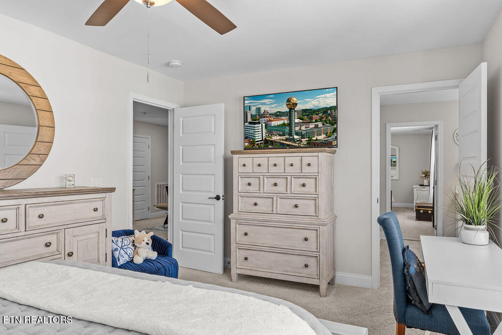 2709 Green Ash Lane Knoxville TN 37932
