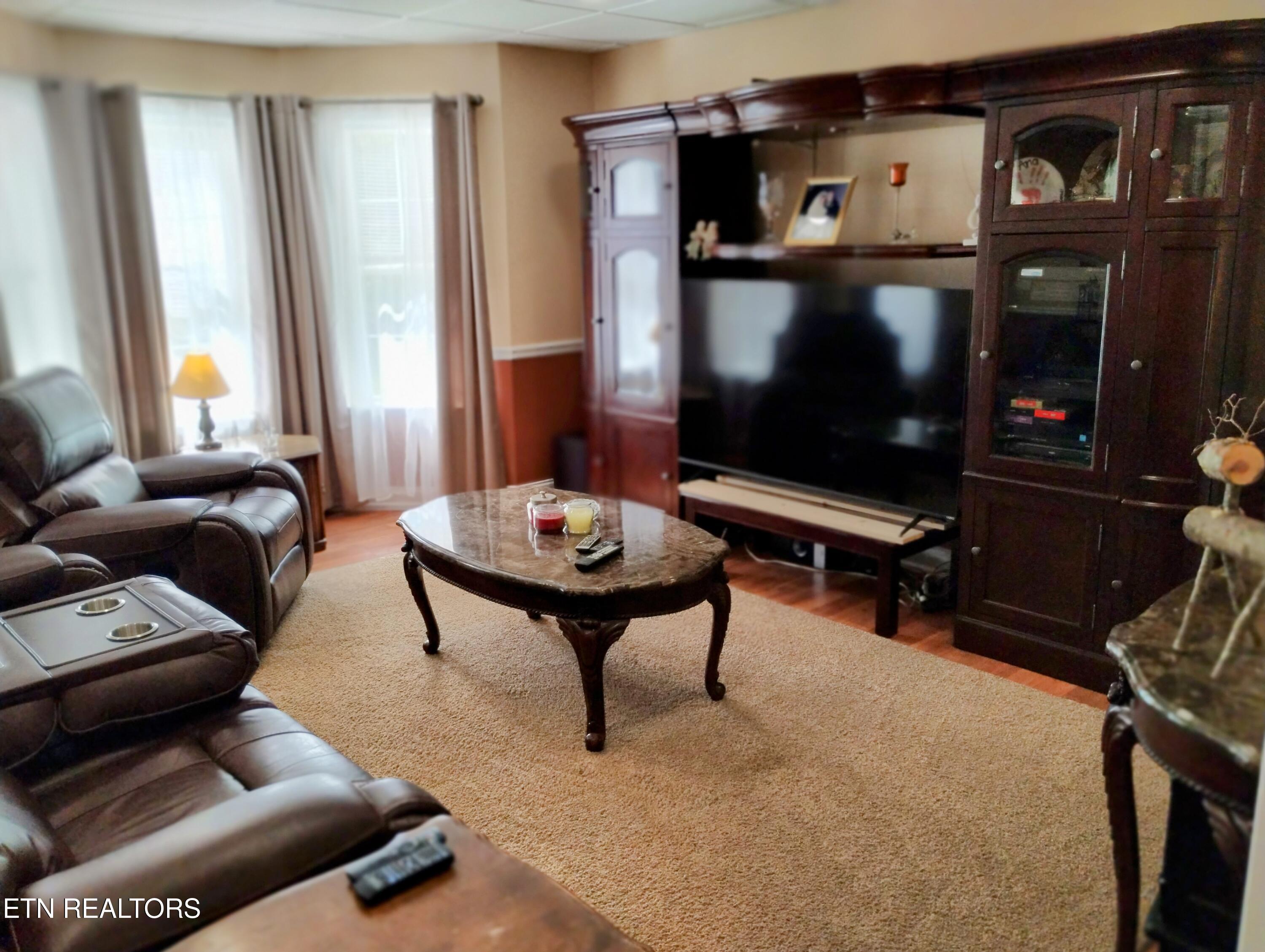 632 Sharp Drive Lenoir City TN 37771