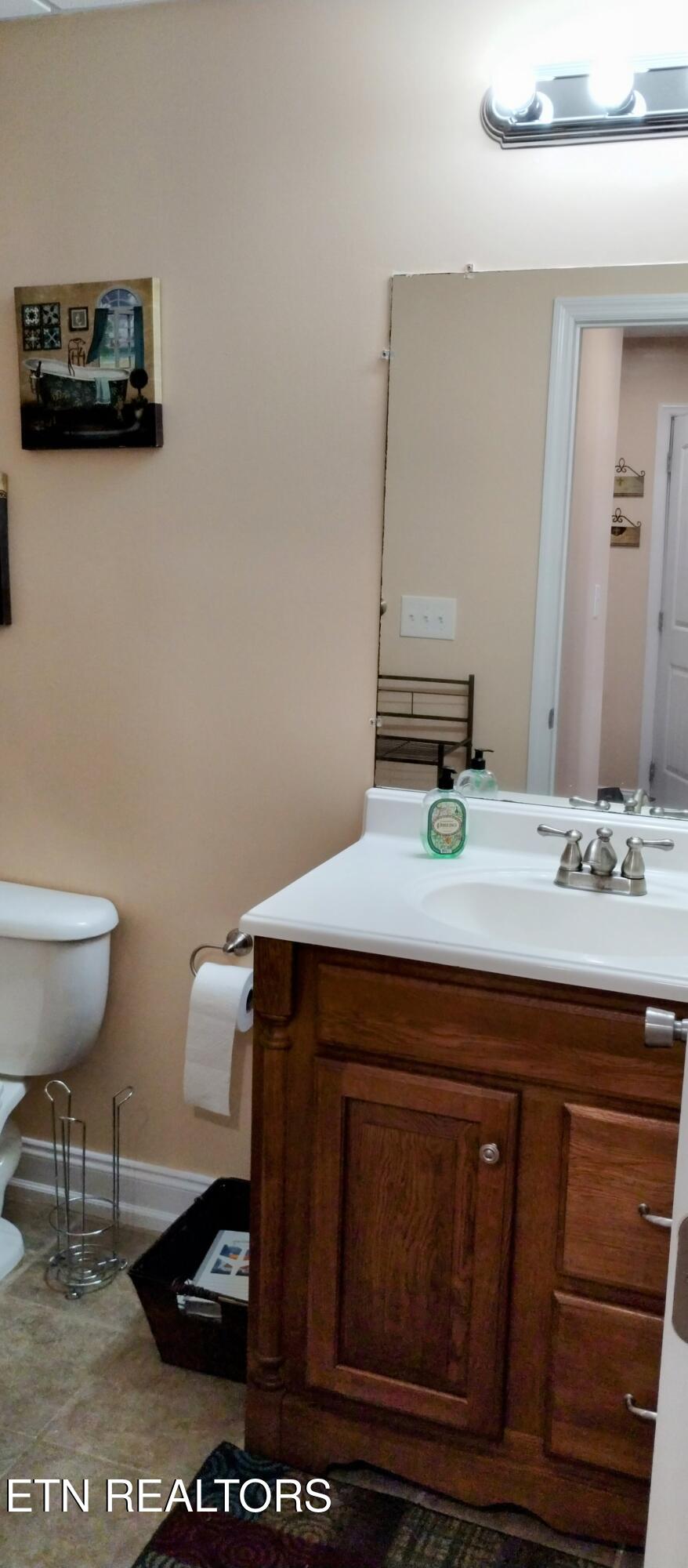 632 Sharp Drive Lenoir City TN 37771