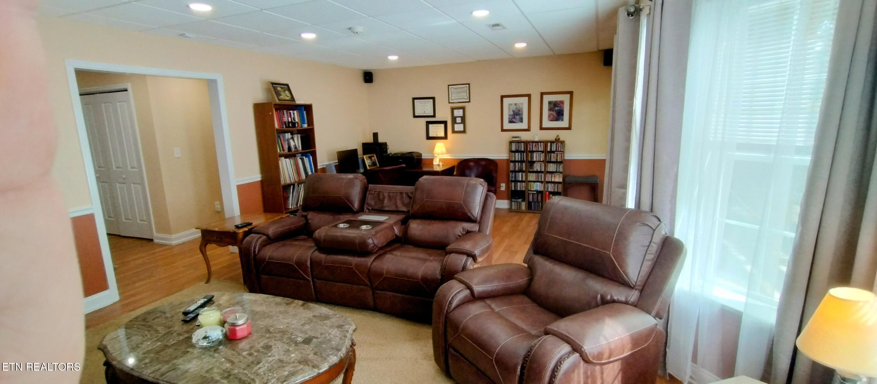 632 Sharp Drive Lenoir City TN 37771