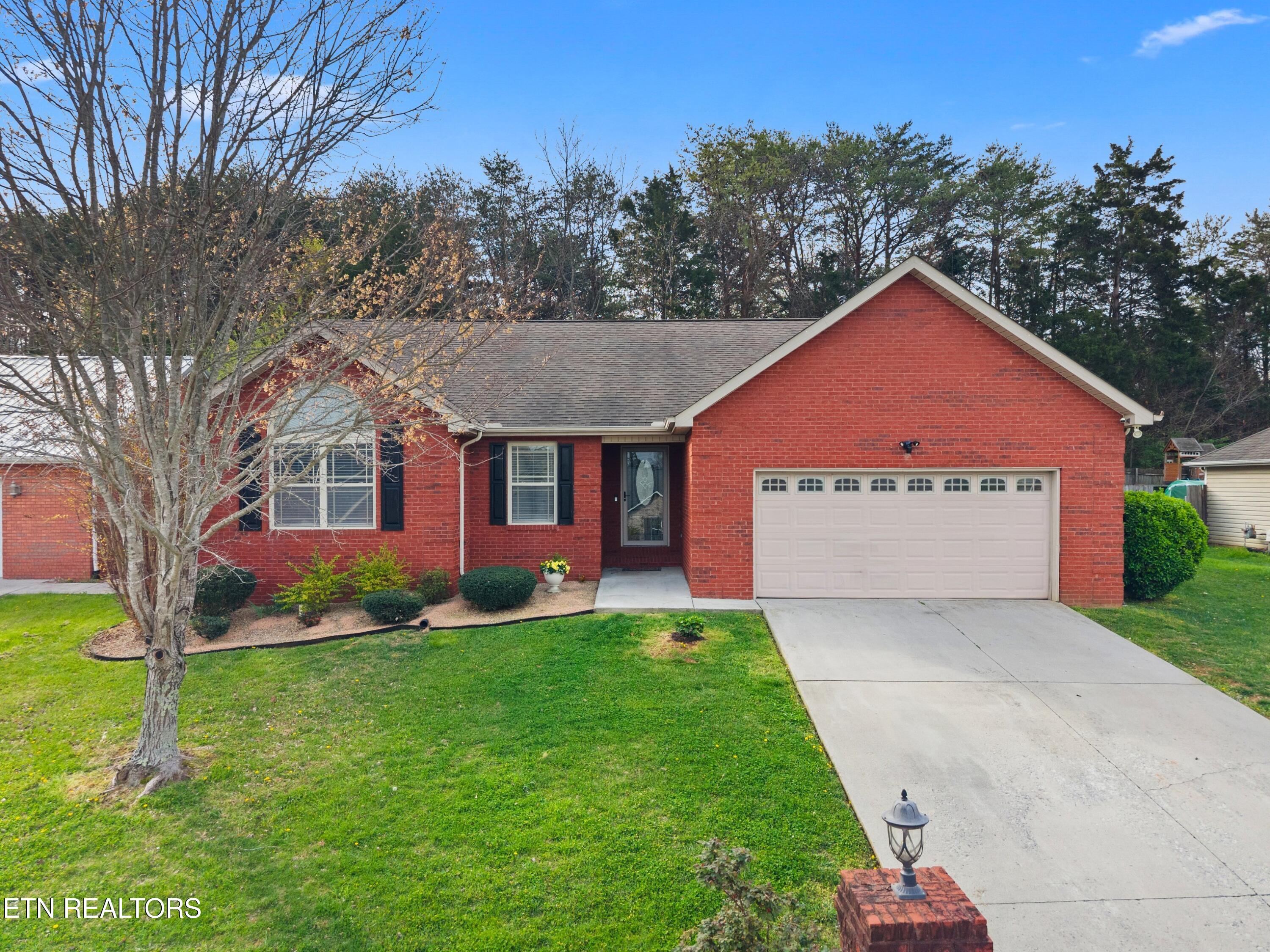 4534 Waldon Pond Lane Corryton TN 37721