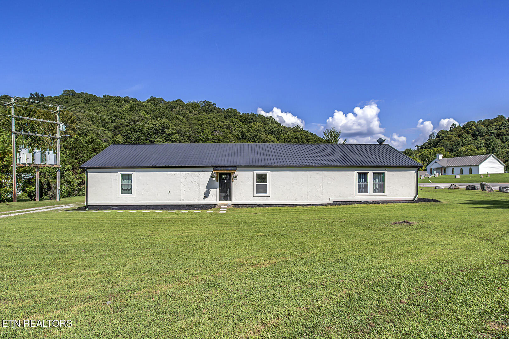 1501 Loudon Highway Philadelphia TN 37846