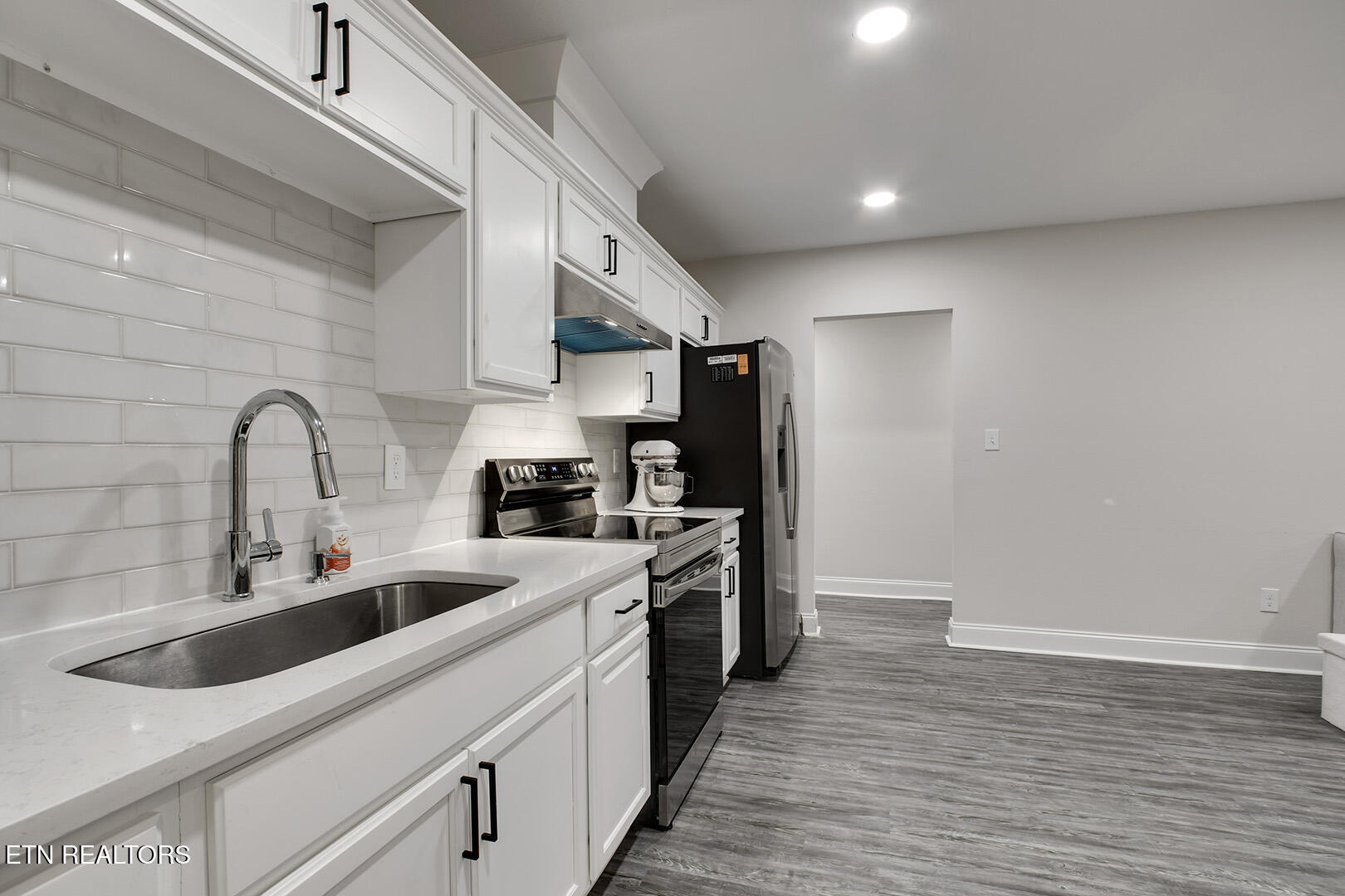1501 Loudon Highway Philadelphia TN 37846