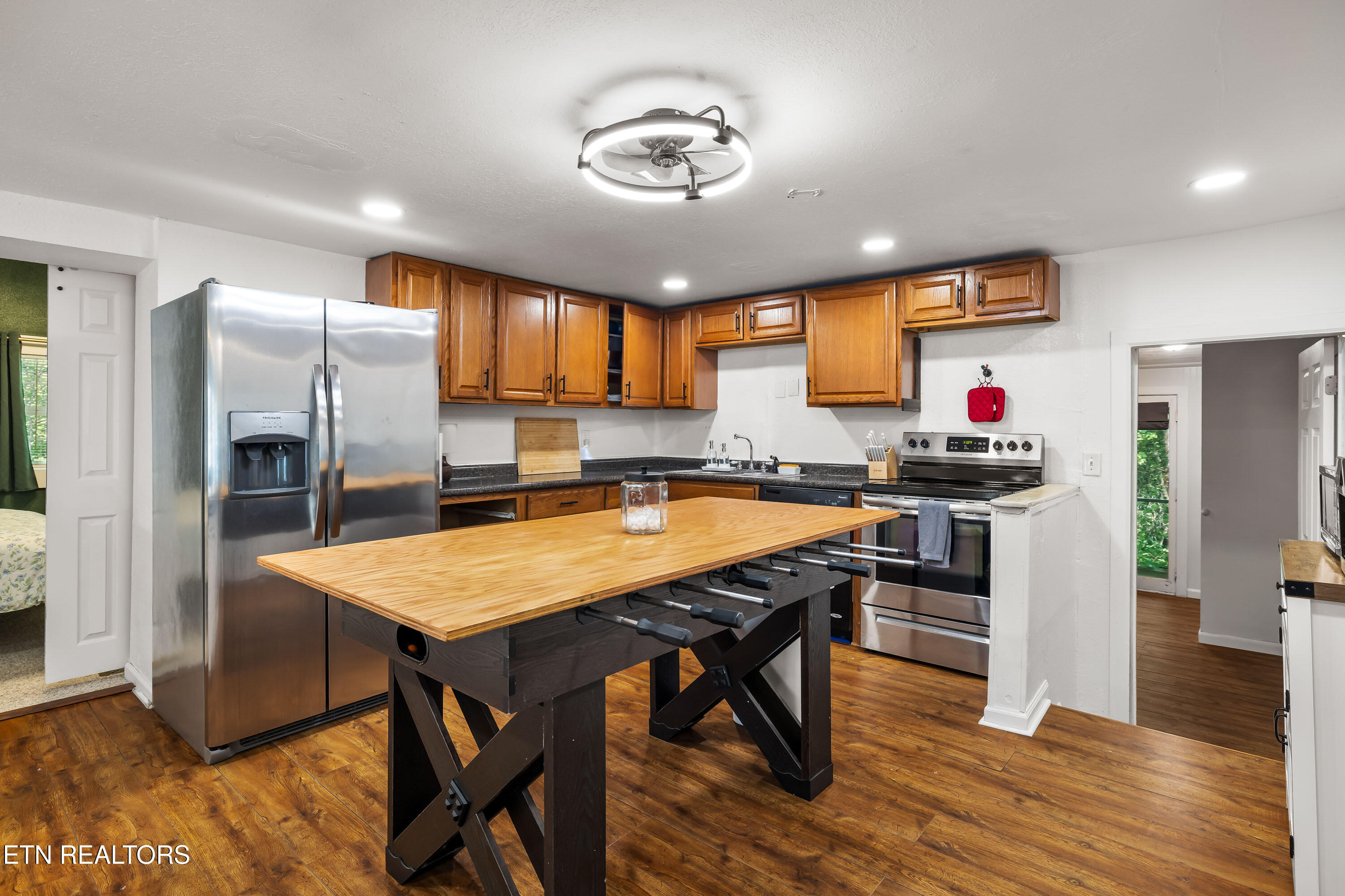 2544 Mentor Road Louisville TN 37777