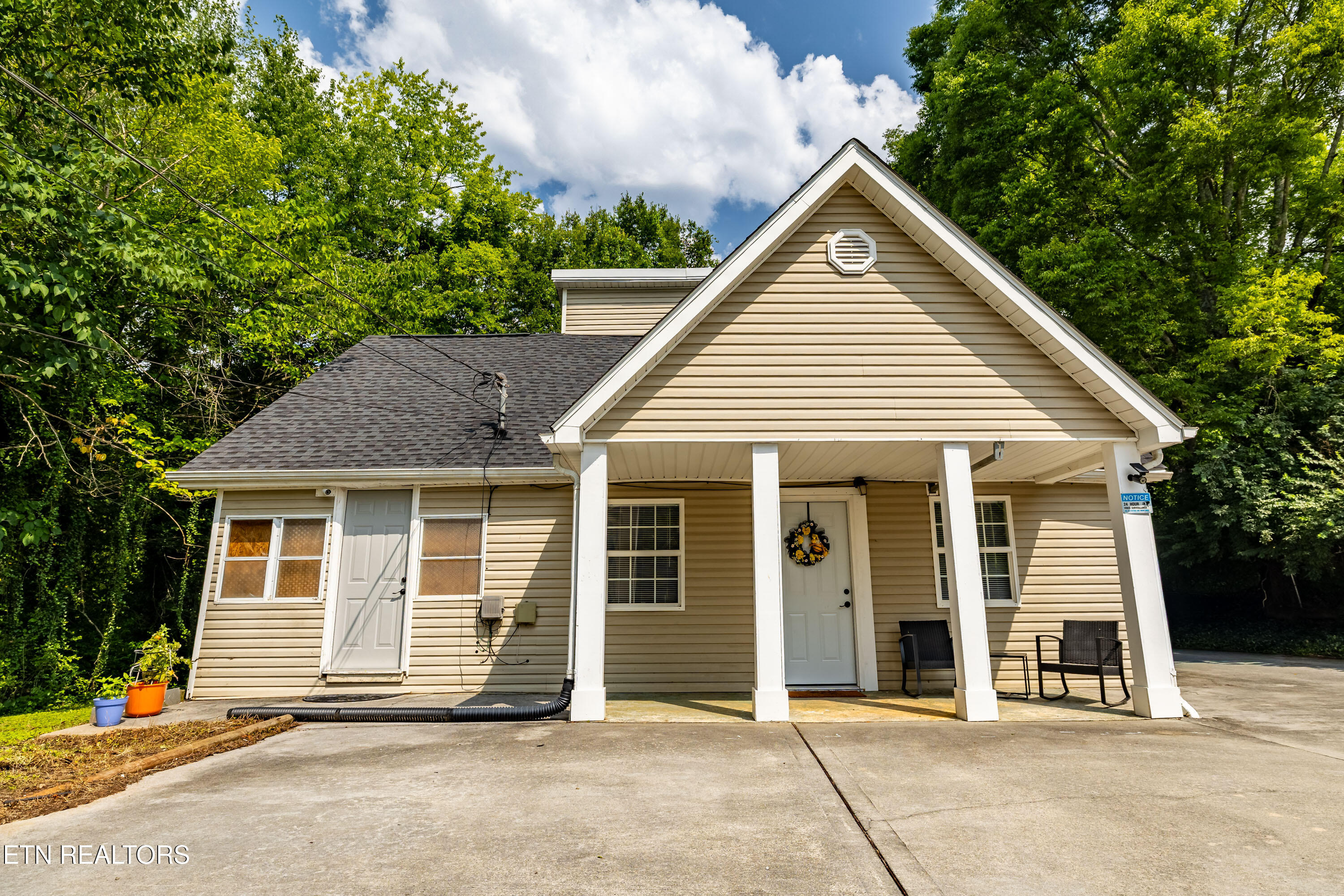 2544 Mentor Road Louisville TN 37777