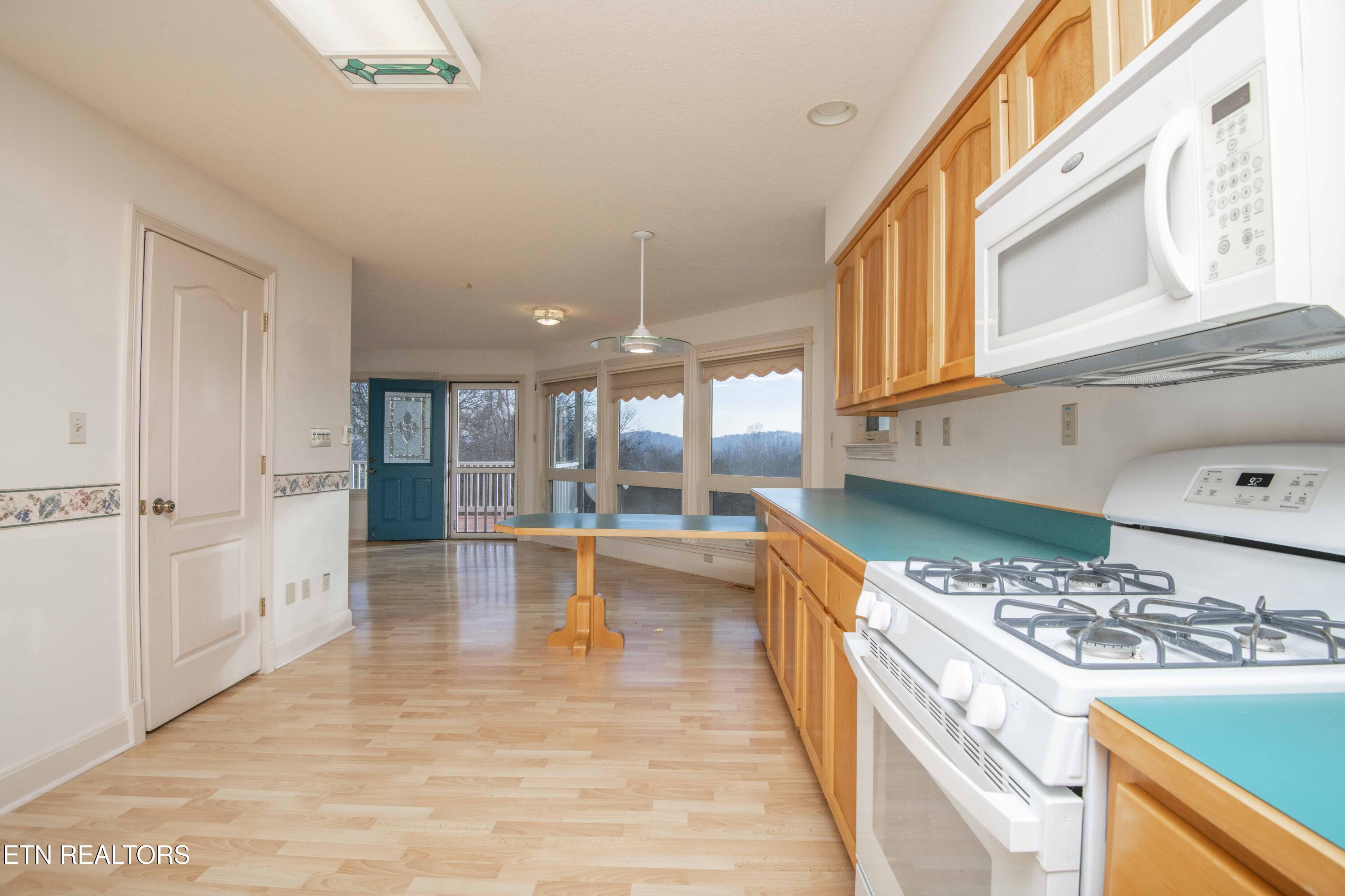 4554 Gravelly Hills Road Louisville TN 37777