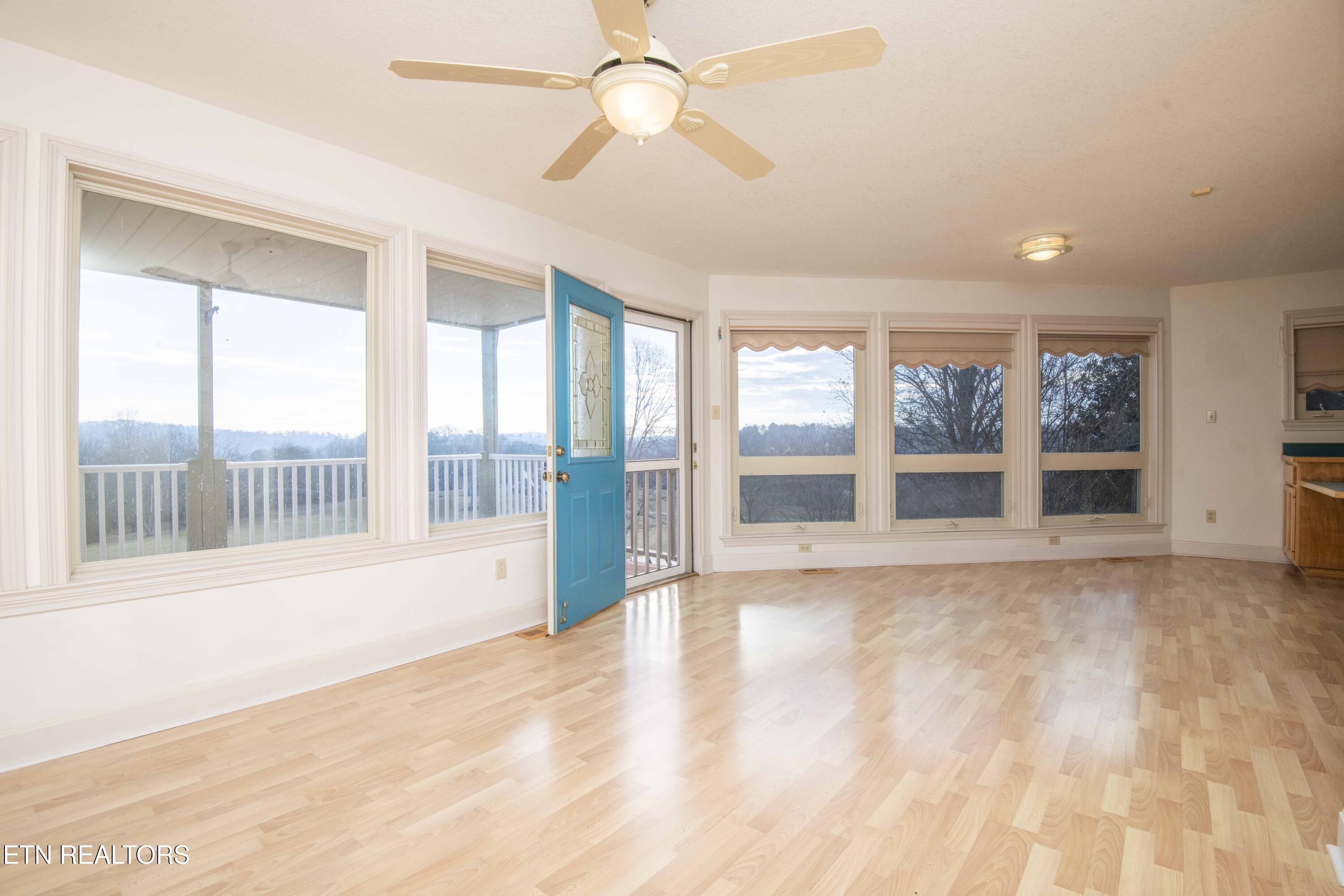 4554 Gravelly Hills Road Louisville TN 37777