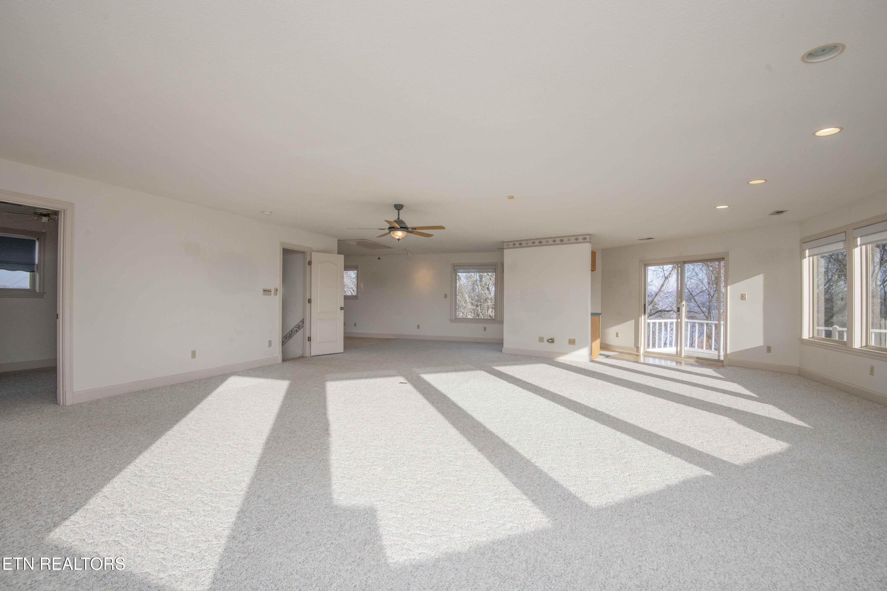 4554 Gravelly Hills Road Louisville TN 37777