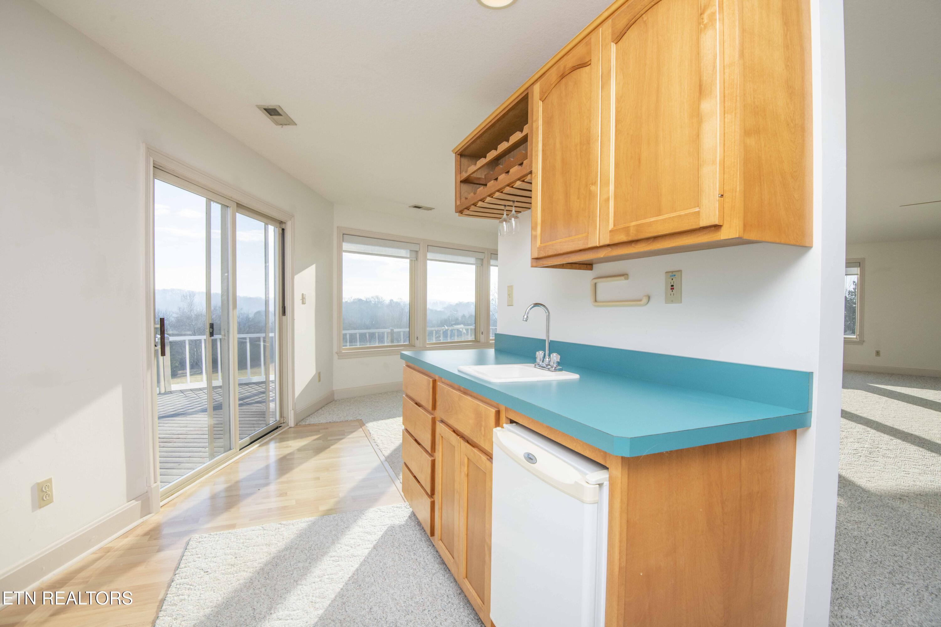 4554 Gravelly Hills Road Louisville TN 37777