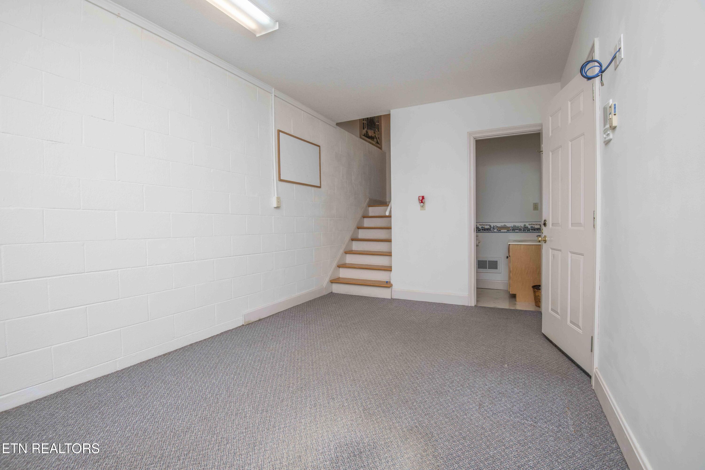 4554 Gravelly Hills Road Louisville TN 37777