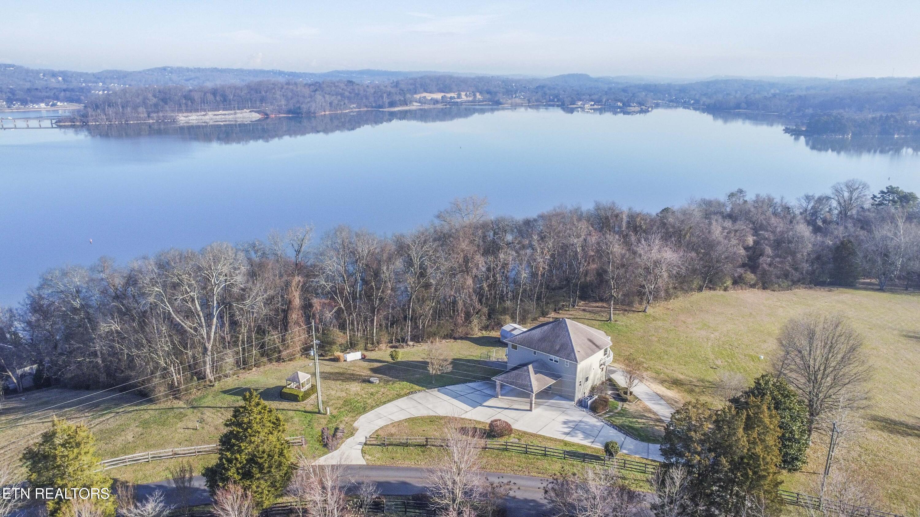 4554 Gravelly Hills Road Louisville TN 37777