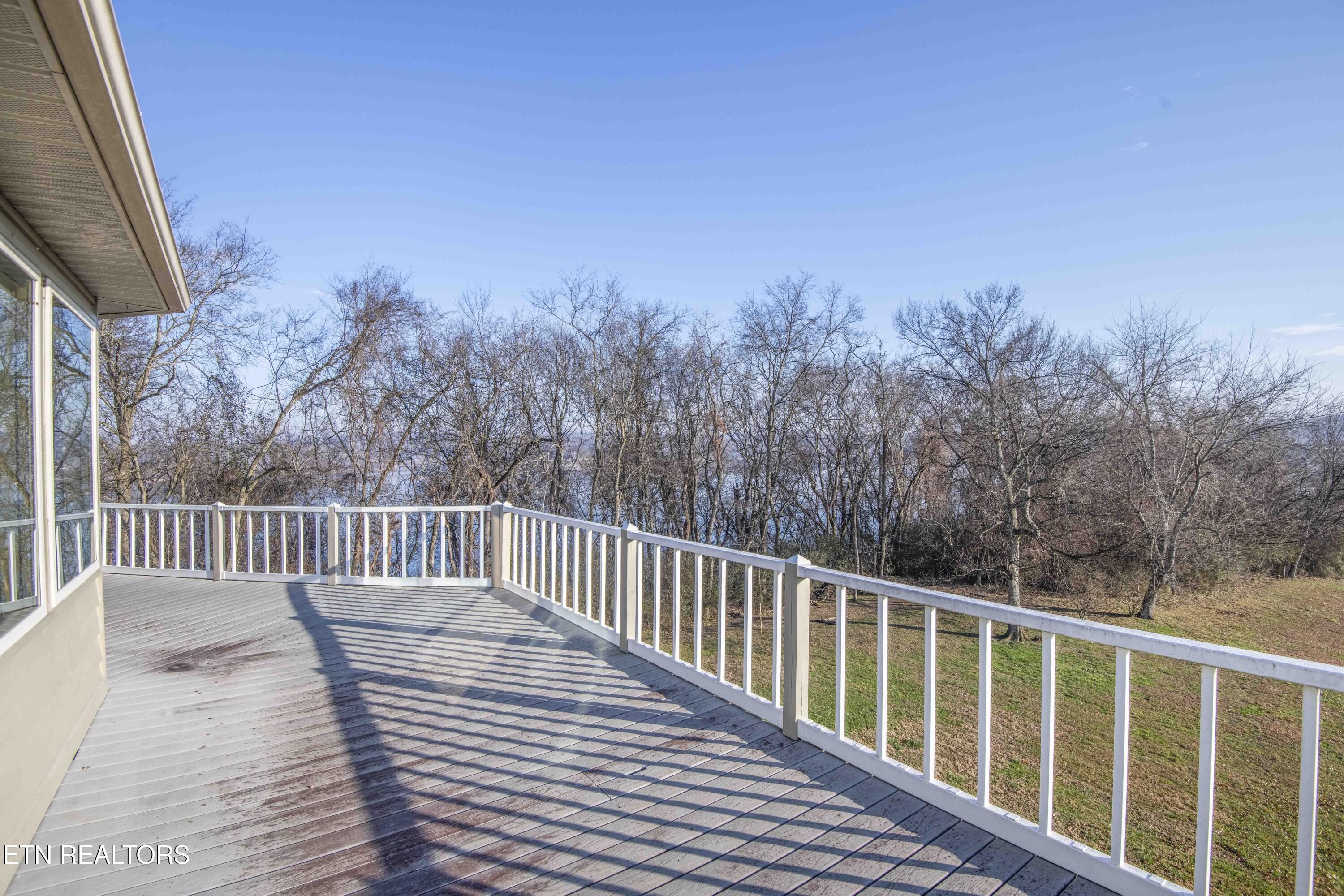 4554 Gravelly Hills Road Louisville TN 37777