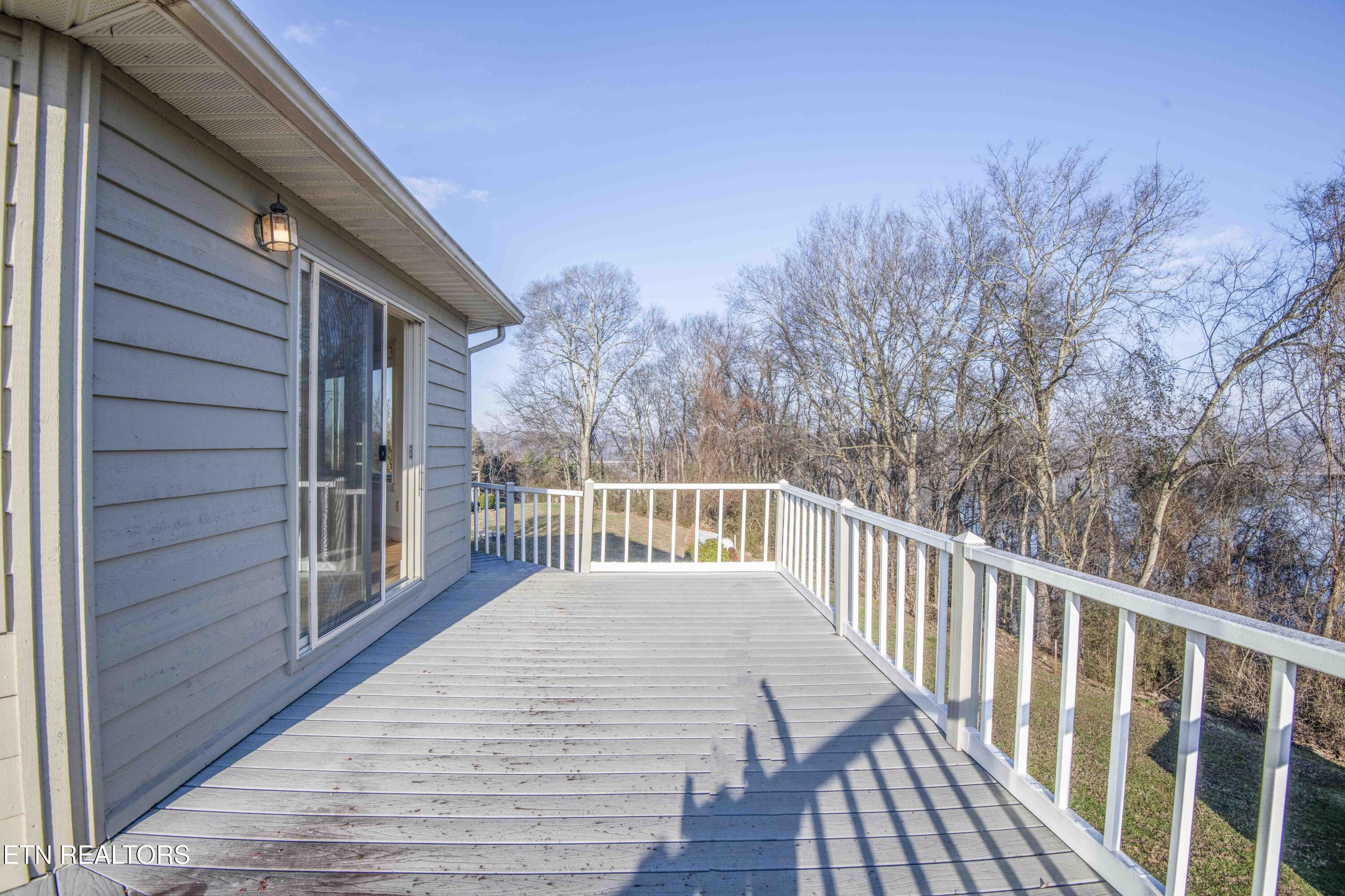 4554 Gravelly Hills Road Louisville TN 37777