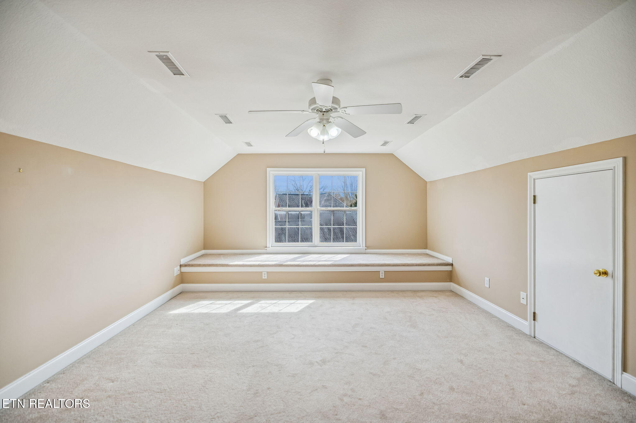 12612 Weatherstone Drive Knoxville TN 37922