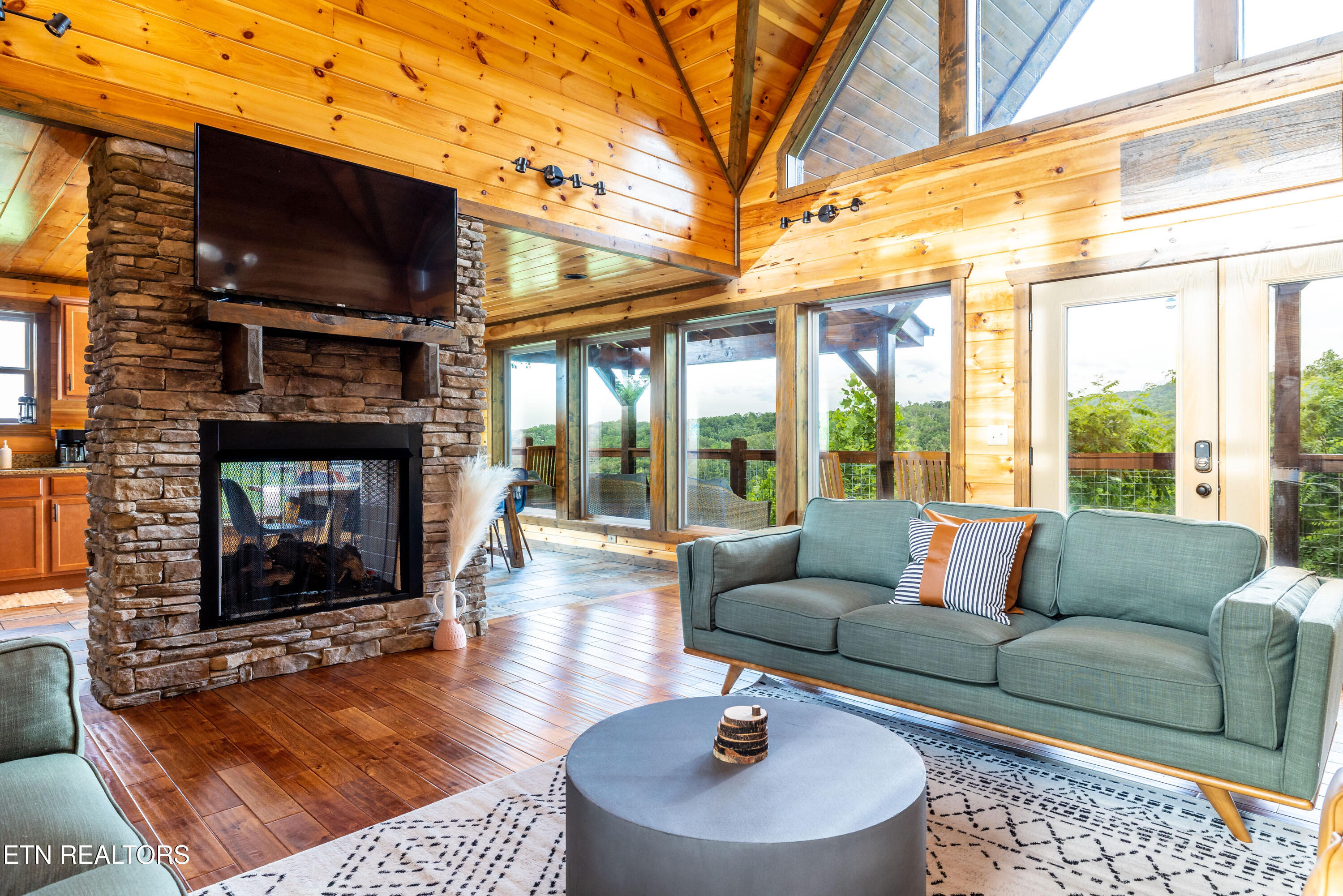 1219 Hemlock Drive Gatlinburg TN 37738