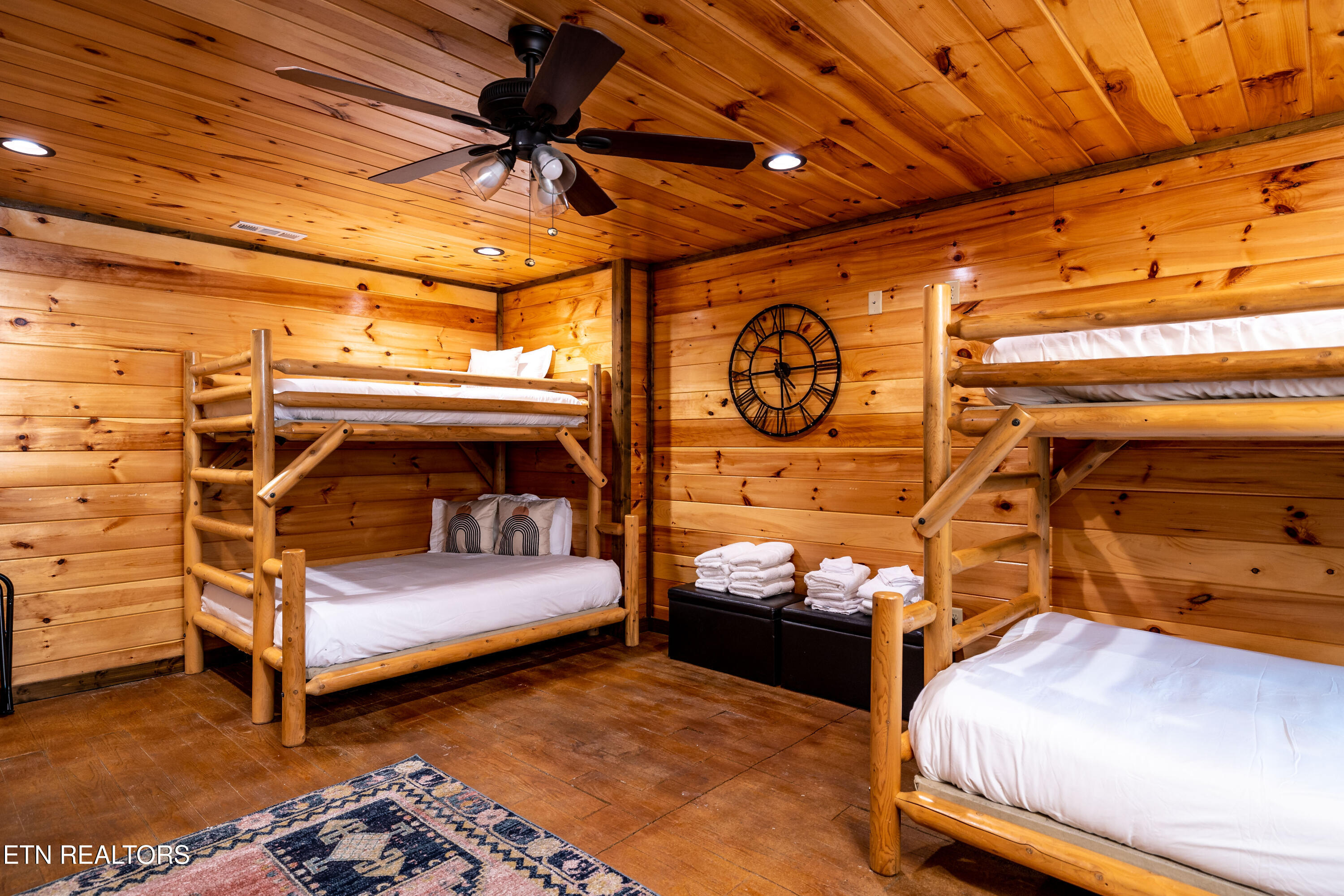 1219 Hemlock Drive Gatlinburg TN 37738