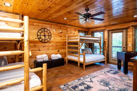 1219 Hemlock Drive Gatlinburg TN 37738
