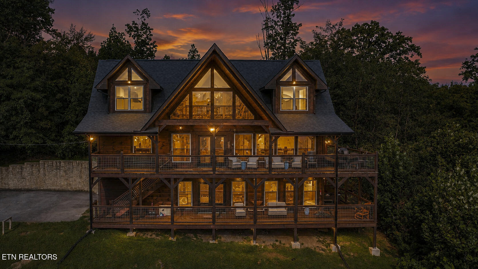 1219 Hemlock Drive Gatlinburg TN 37738