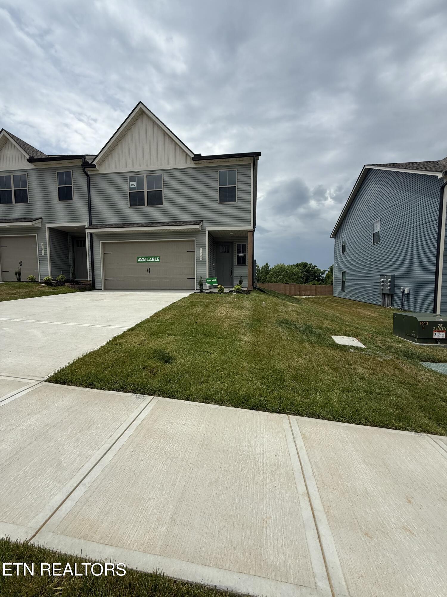 1725 Bennett Village Drive Maryville TN 37804