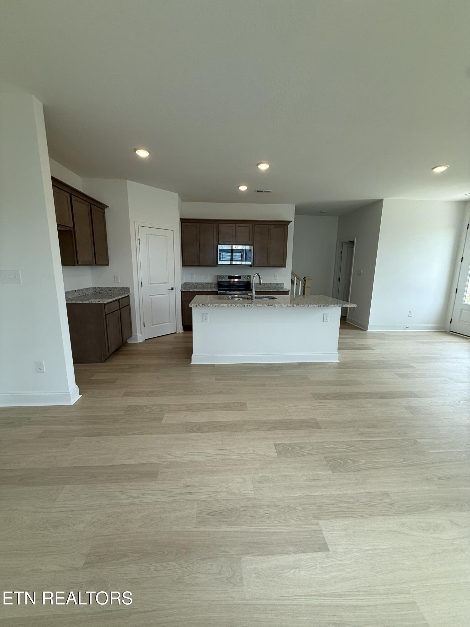 1725 Bennett Village Drive Maryville TN 37804