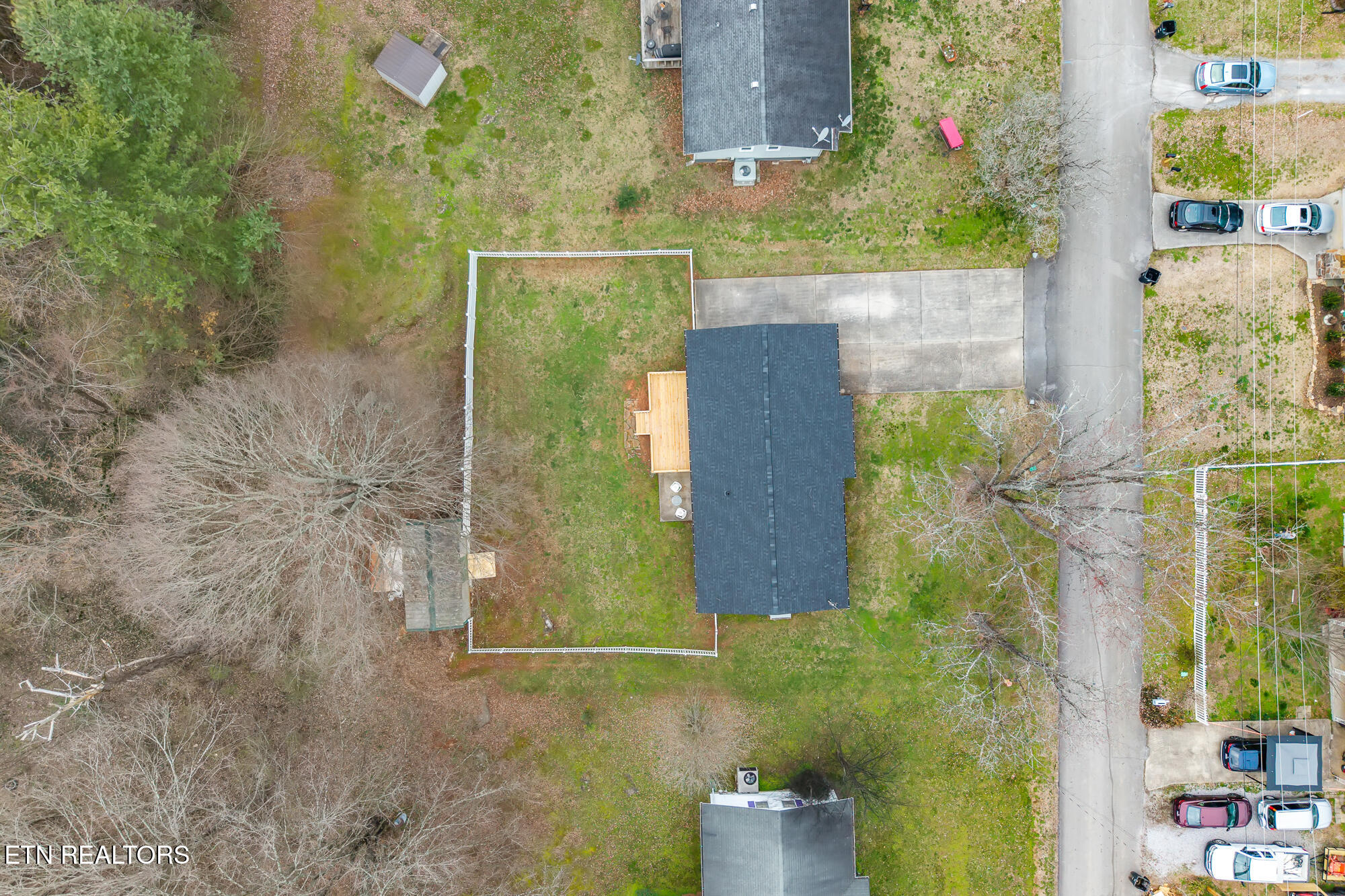 1215 Jones Street Athens TN 37303