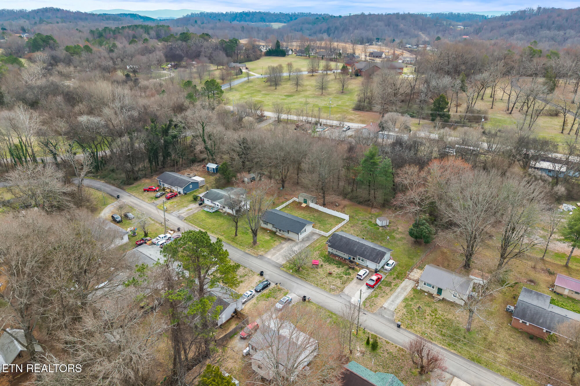 1215 Jones Street Athens TN 37303