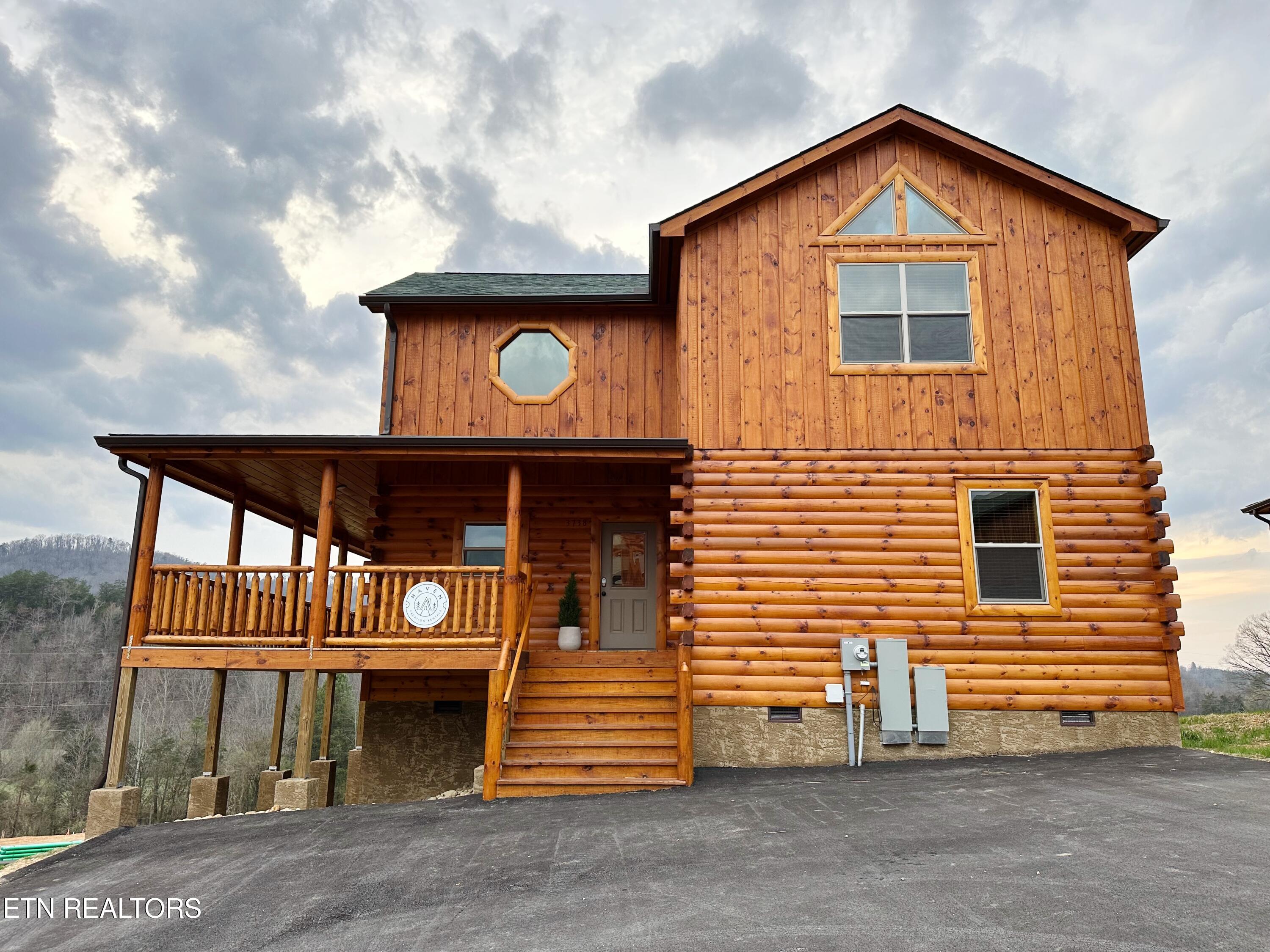 3738 Heritage Hills Drive Pigeon Forge TN 37863