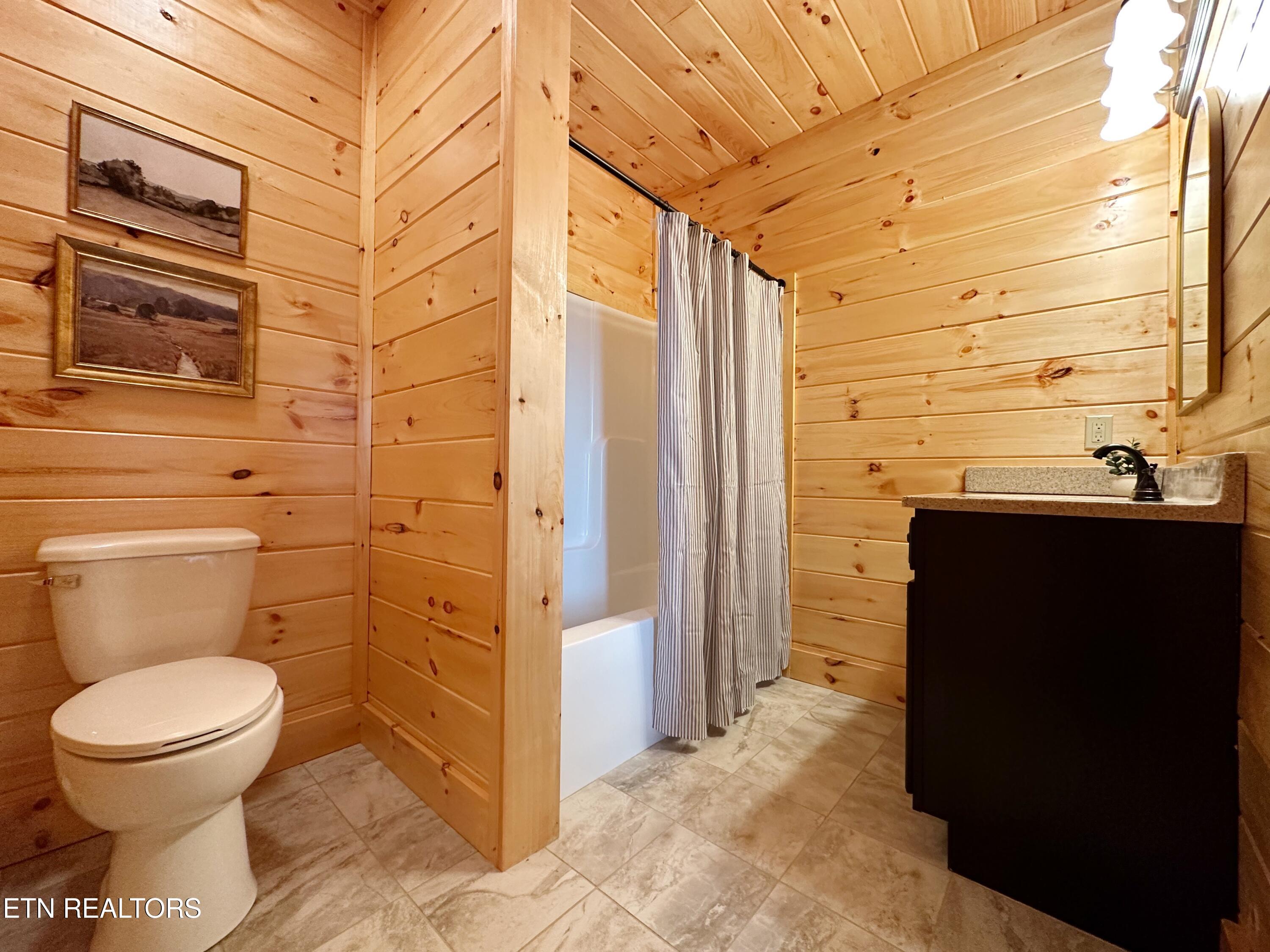 3738 Heritage Hills Drive Pigeon Forge TN 37863