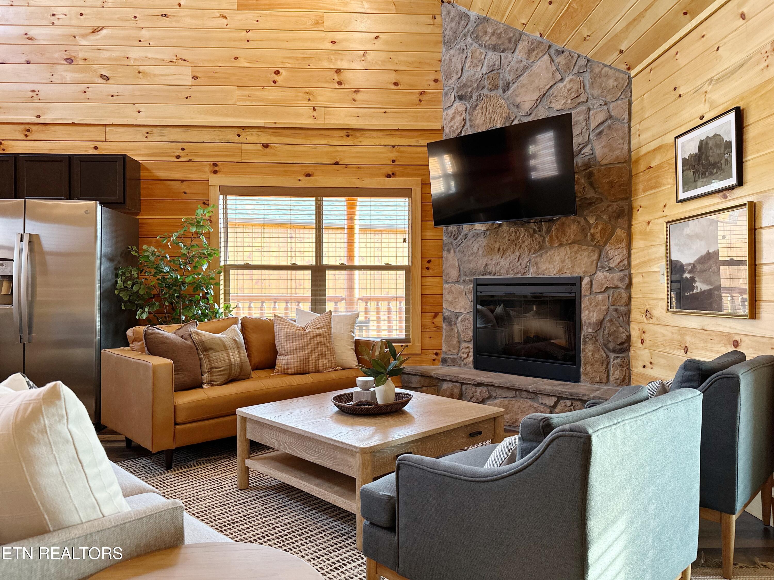 3738 Heritage Hills Drive Pigeon Forge TN 37863