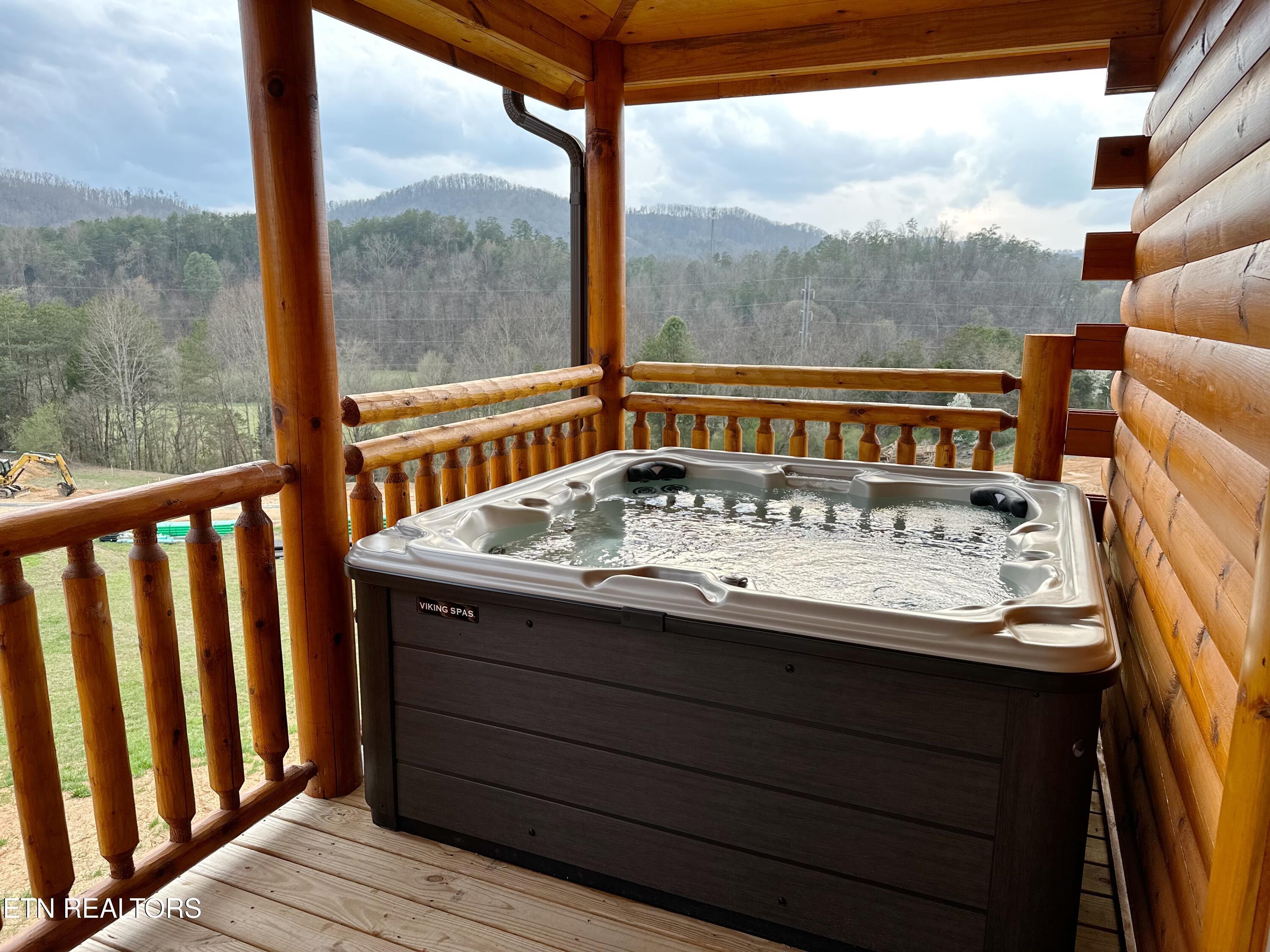3738 Heritage Hills Drive Pigeon Forge TN 37863
