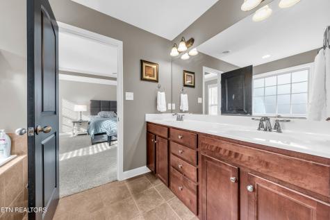 10372 Harrison Springs Lane Knoxville TN 37932