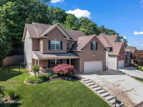 10372 Harrison Springs Lane Knoxville TN 37932