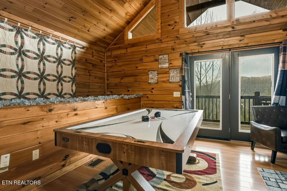 1781 Mountain Shadows Way Gatlinburg TN 37738