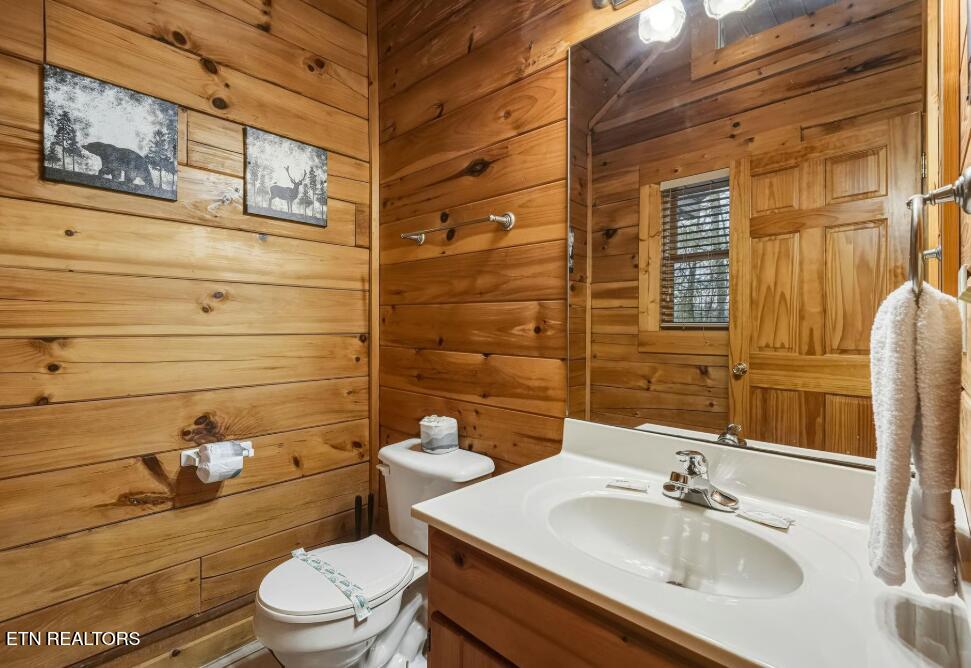 1781 Mountain Shadows Way Gatlinburg TN 37738