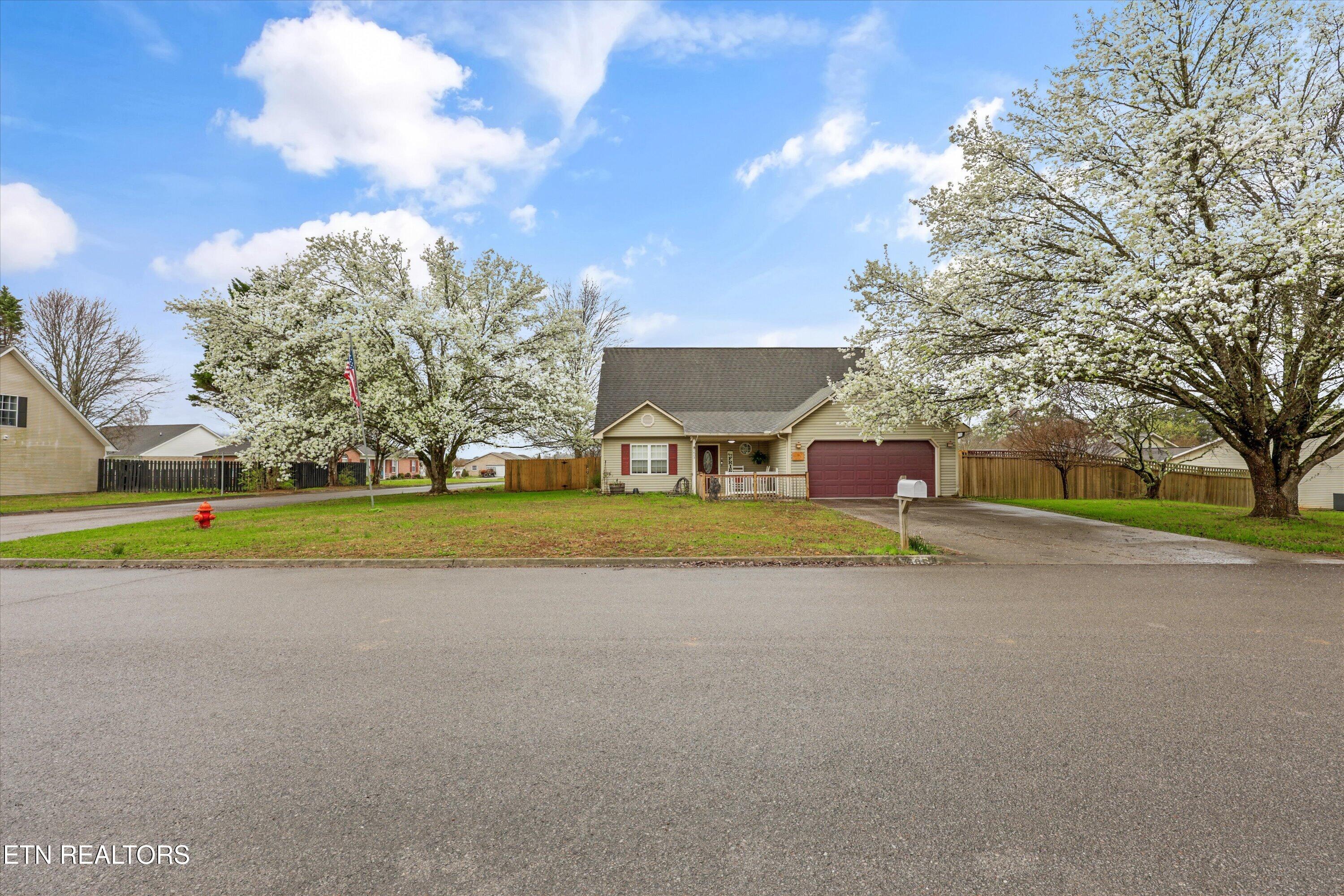 7605 Applecross Road Corryton TN 37721