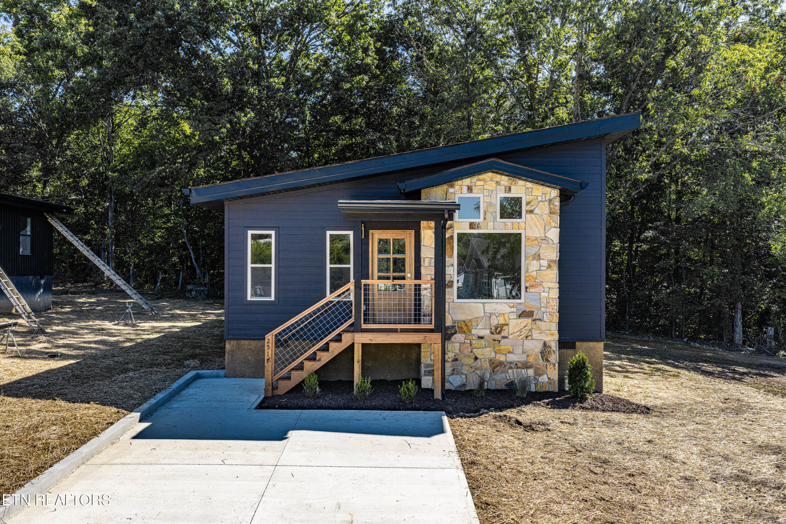 2517 Limestone Court Sevierville TN 37876