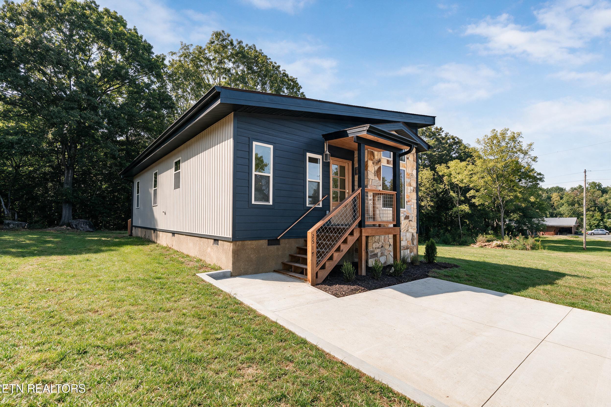 2517 Limestone Court Sevierville TN 37876