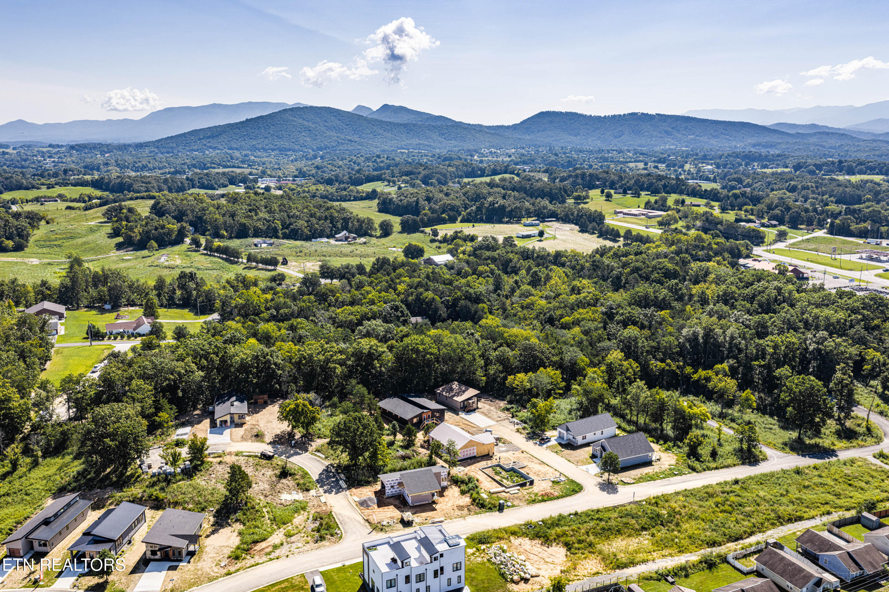 2517 Limestone Court Sevierville TN 37876