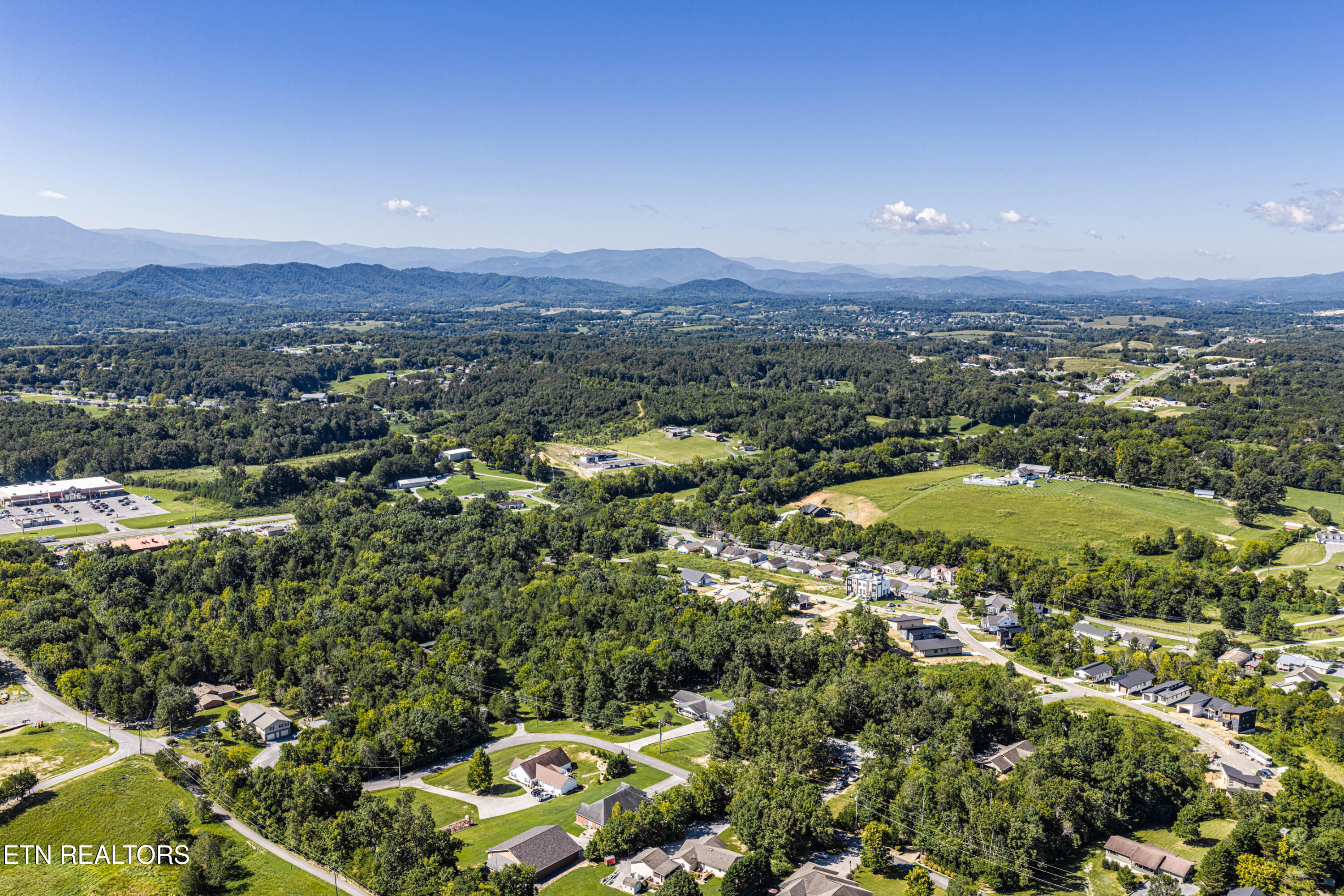 2517 Limestone Court Sevierville TN 37876