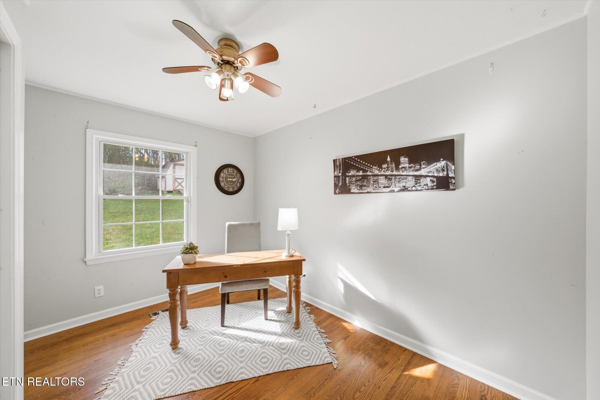 124 Crest Lane Clinton TN 37716