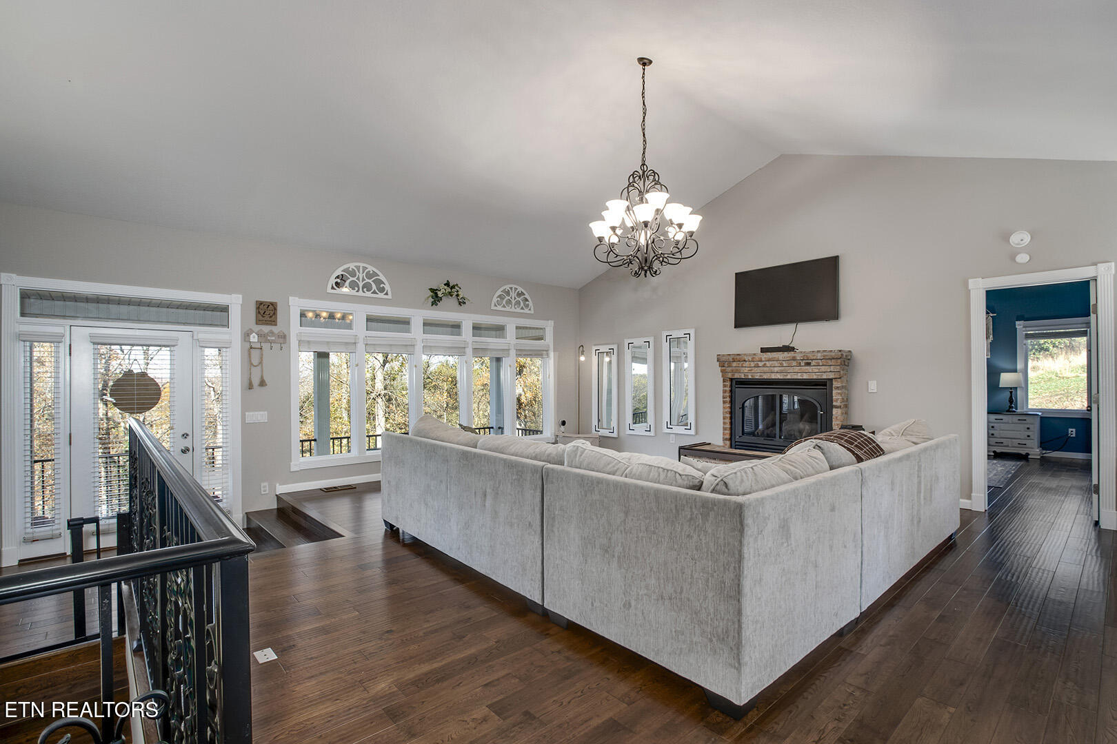 417 River Road Loudon TN 37774