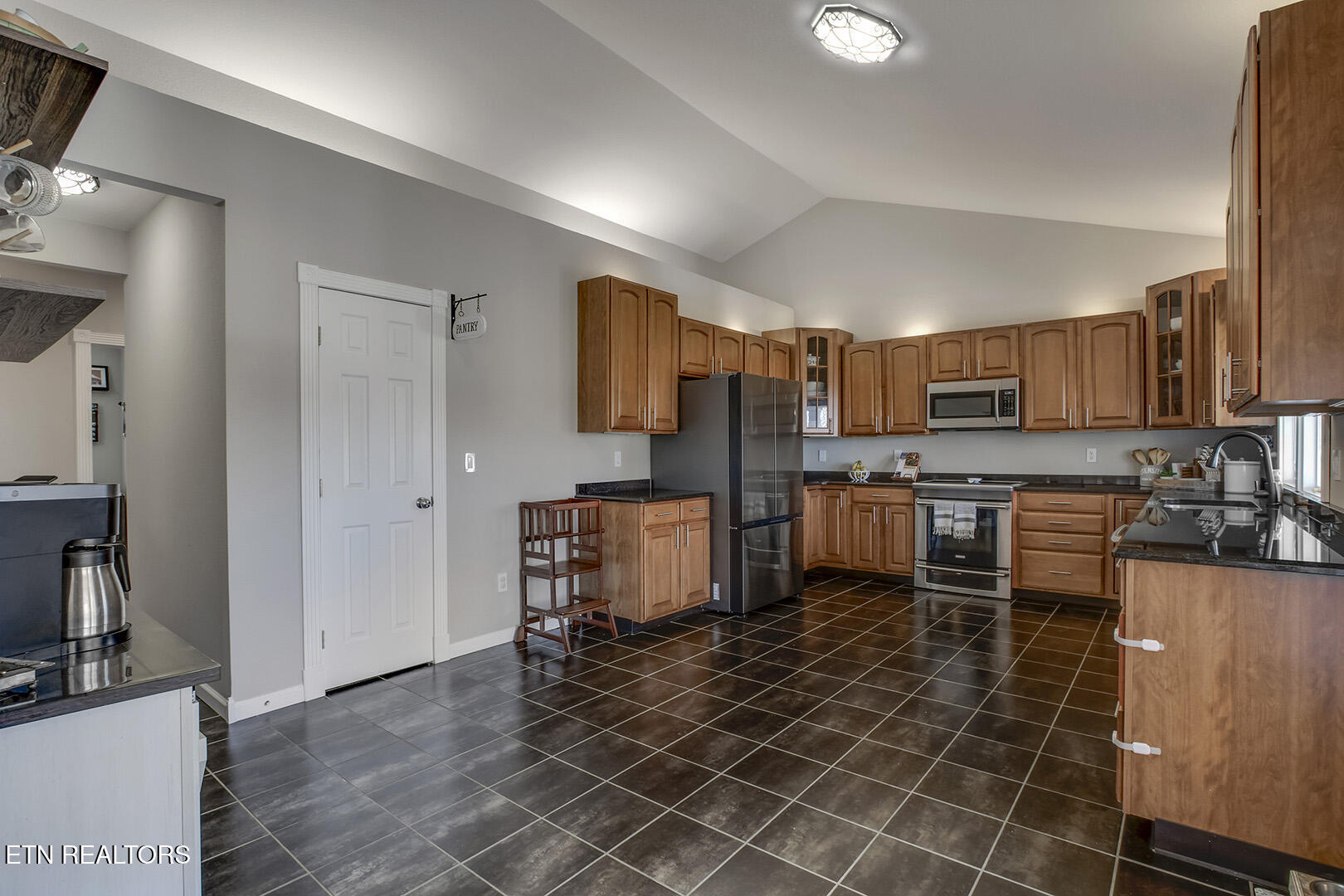 417 River Road Loudon TN 37774