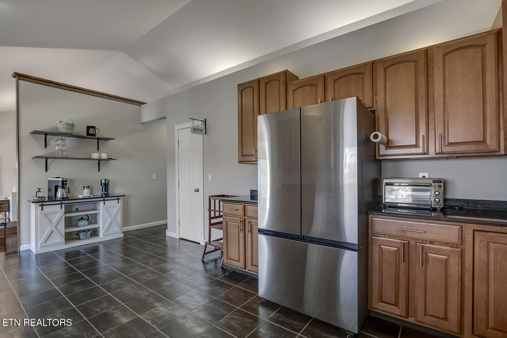 417 River Road Loudon TN 37774