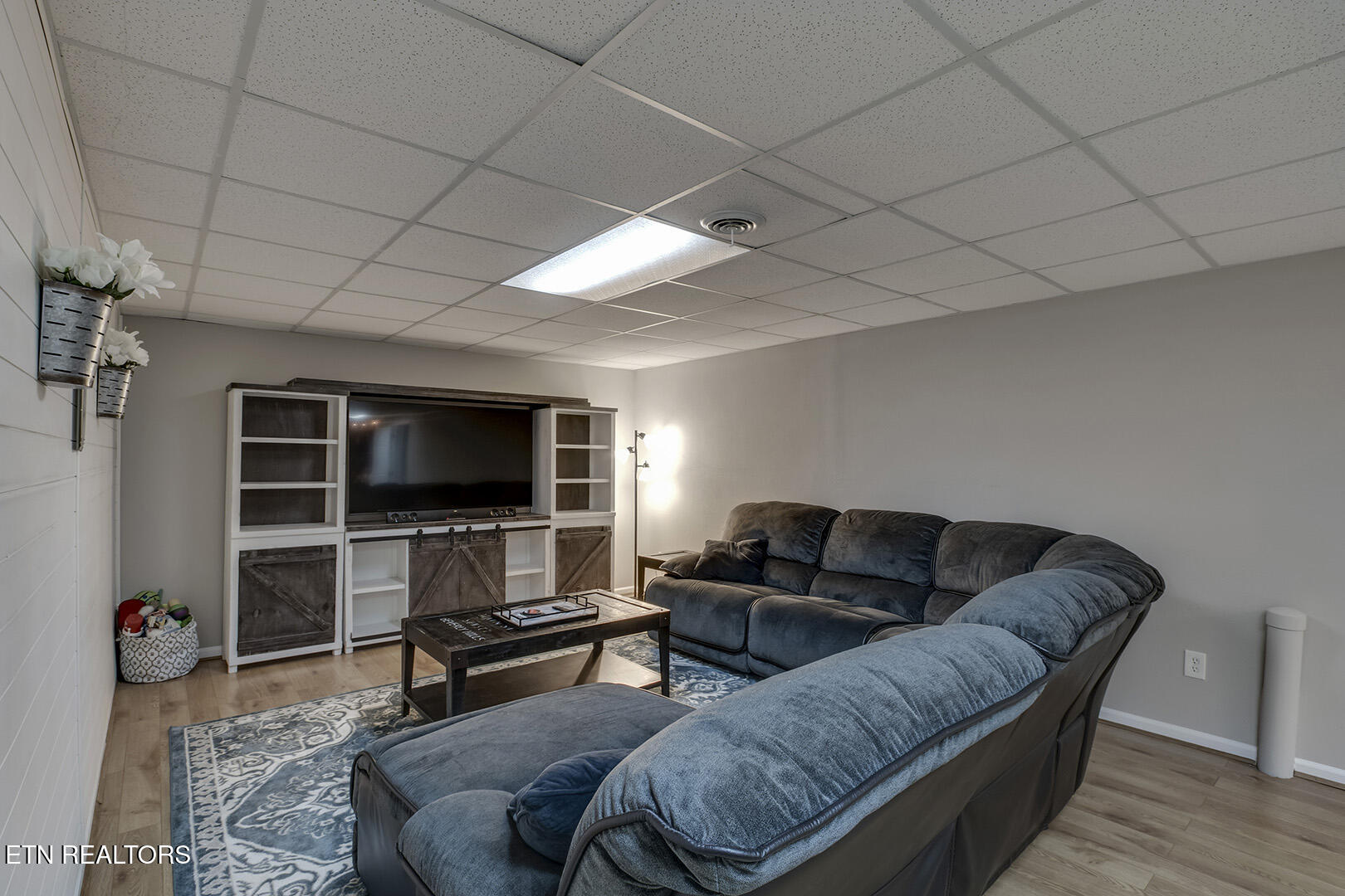 417 River Road Loudon TN 37774