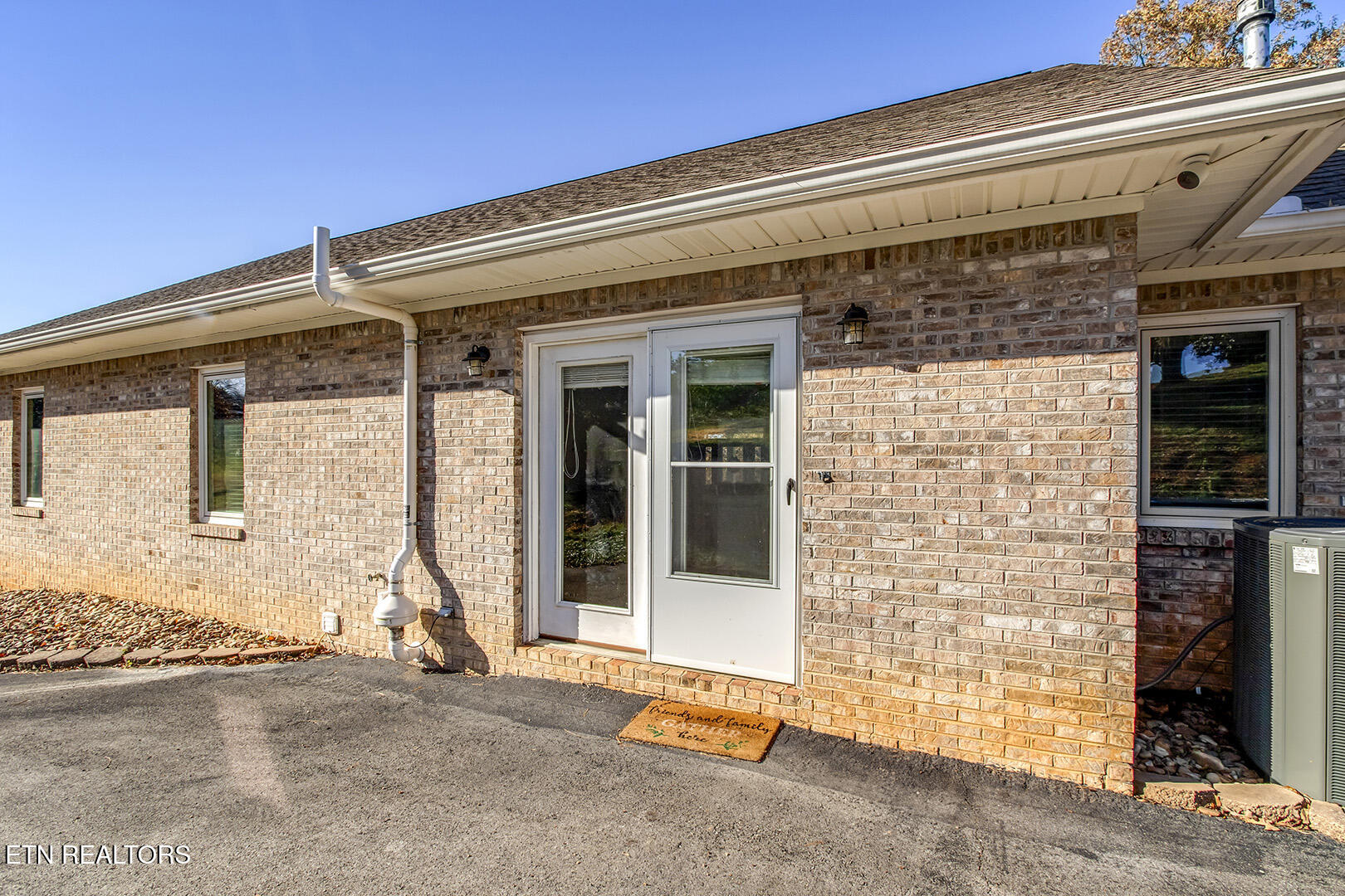 417 River Road Loudon TN 37774