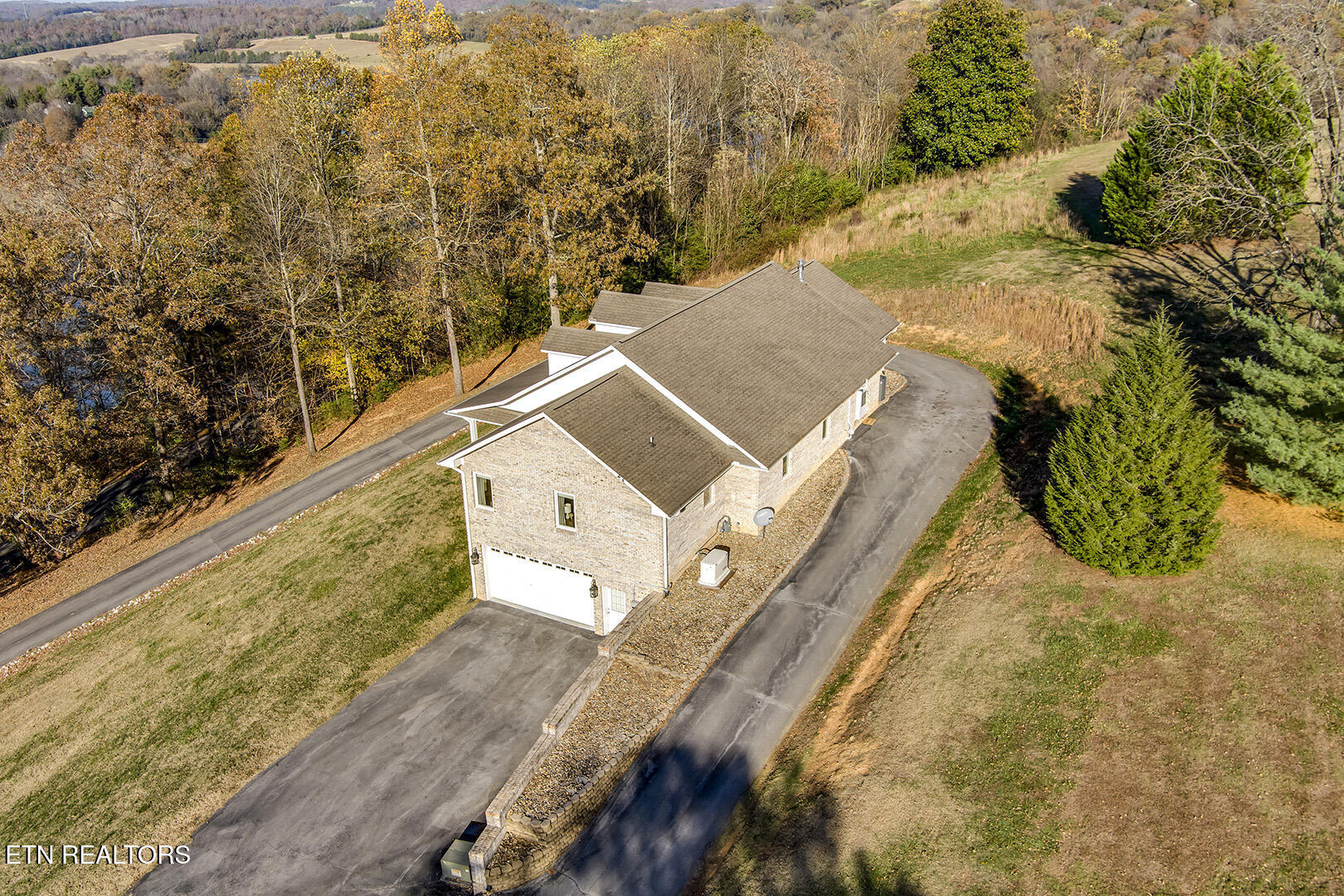 417 River Road Loudon TN 37774