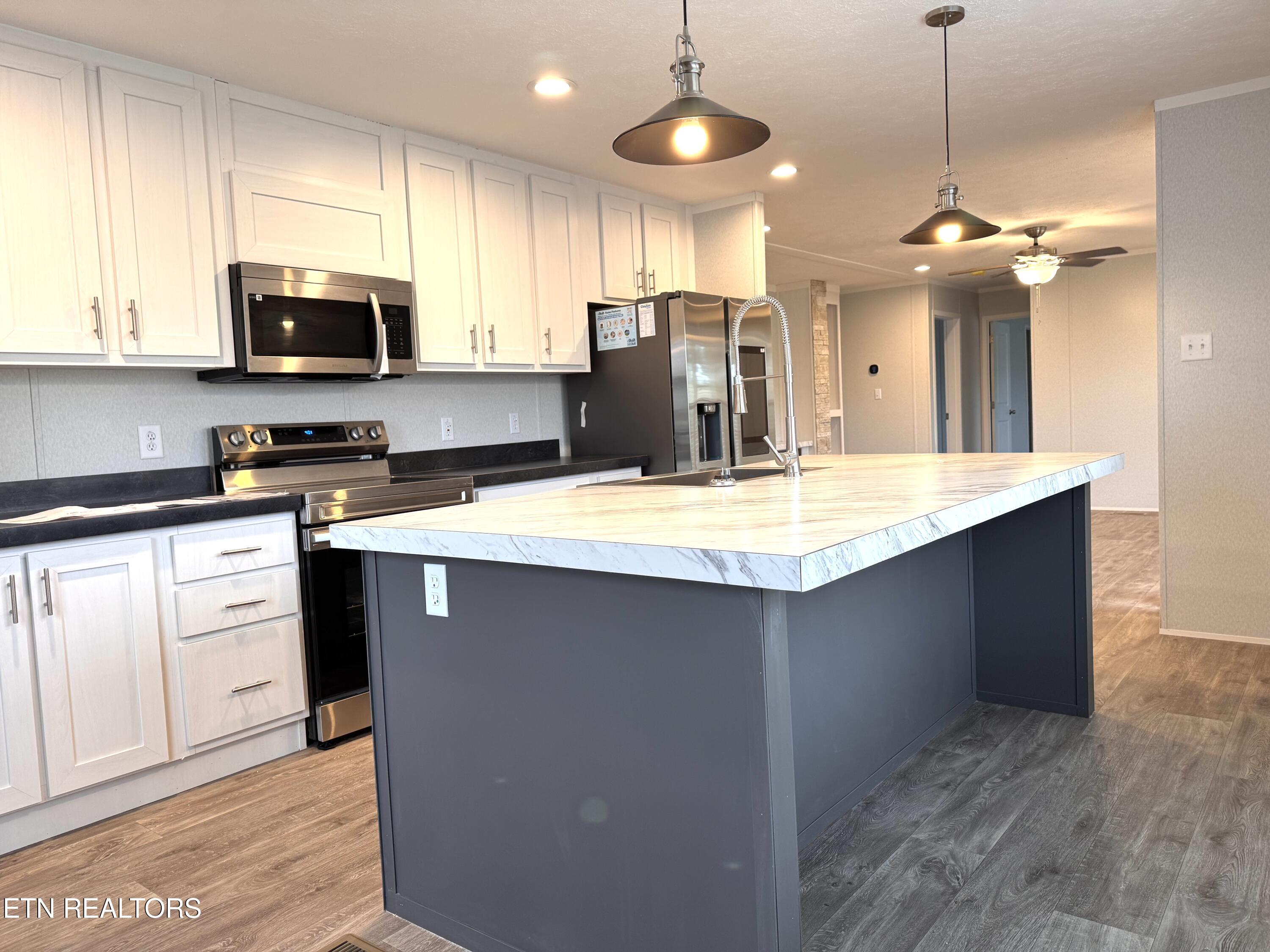 4442 Anna Maria Lane Strawberry Plains TN 37871