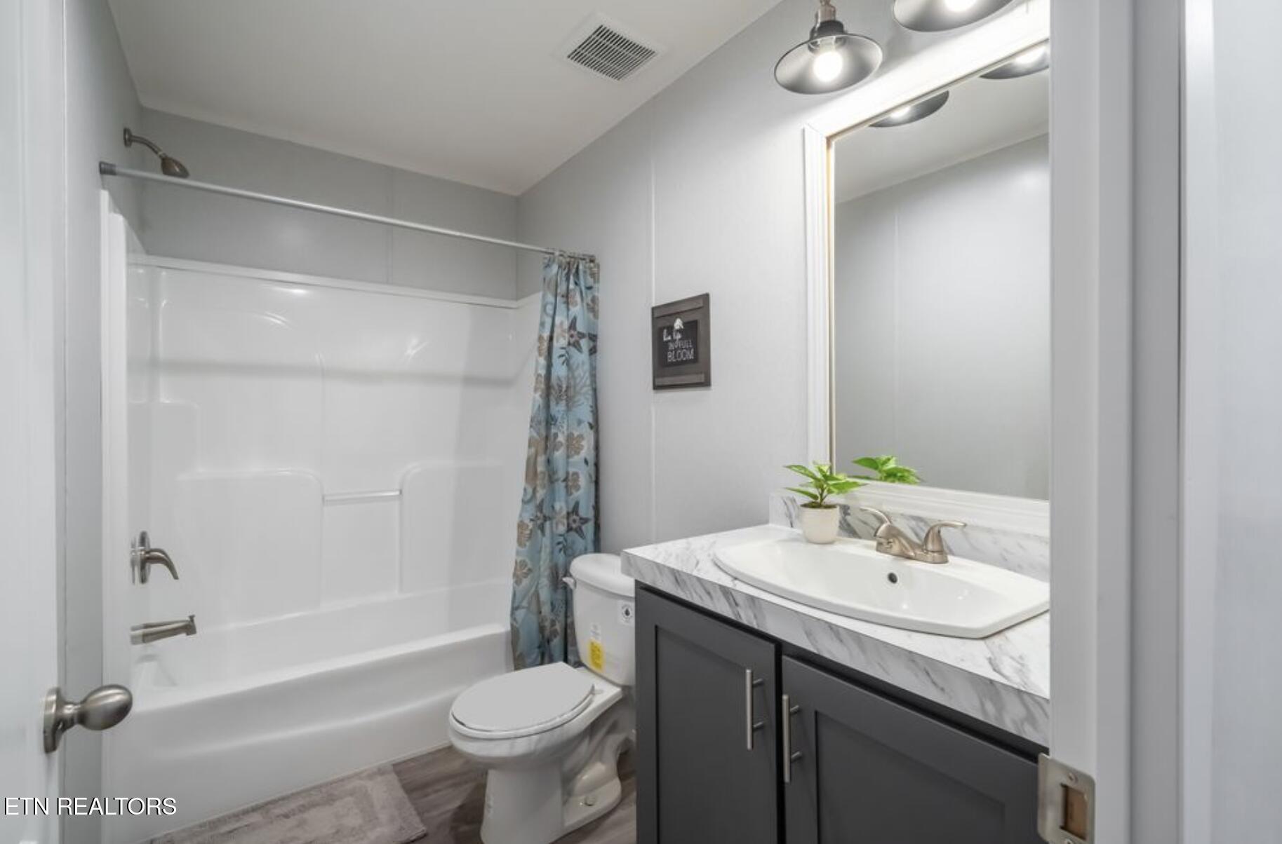 4442 Anna Maria Lane Strawberry Plains TN 37871