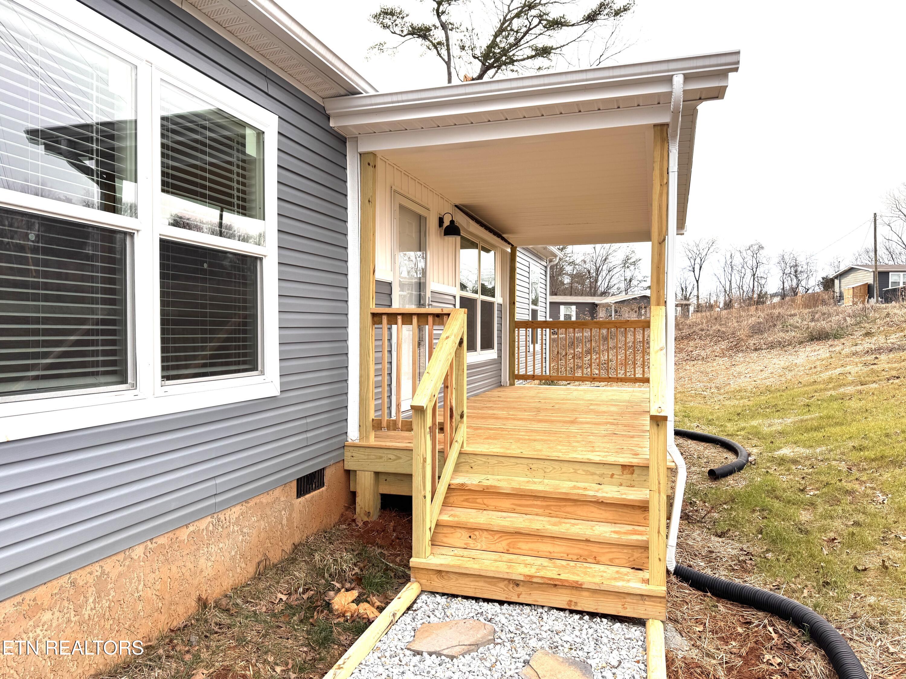 4442 Anna Maria Lane Strawberry Plains TN 37871